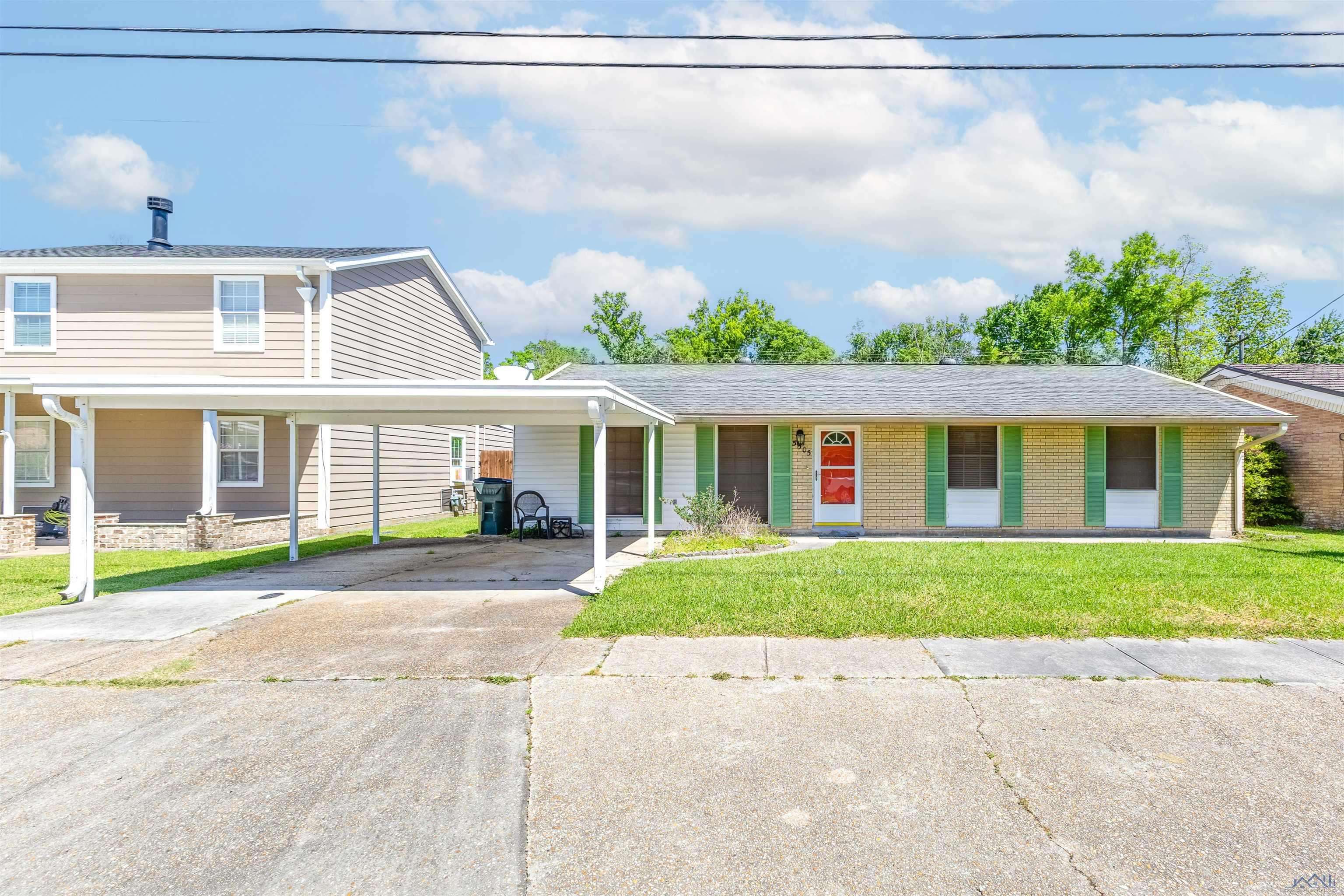 Houma, LA 70364,5505 Vicari Street