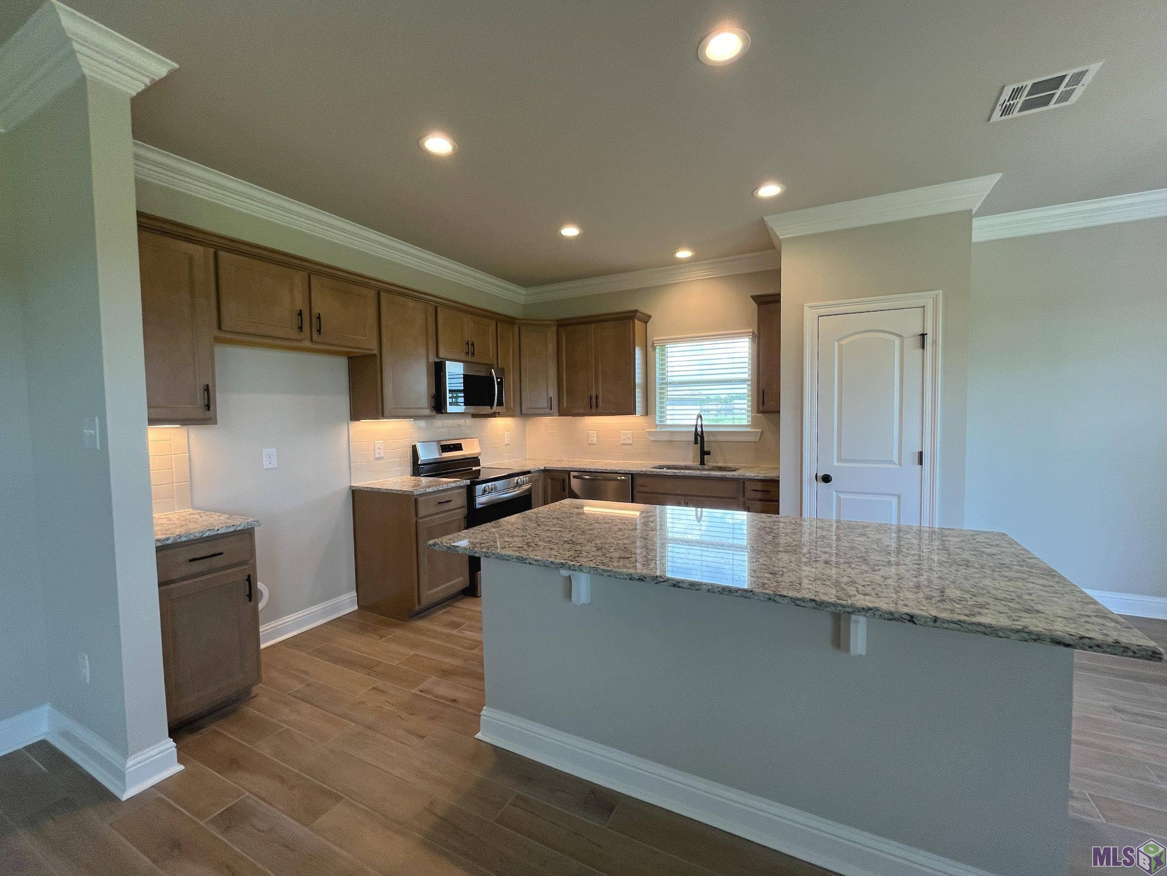 Denham Springs, LA 70726,26060 Purdy Ave
