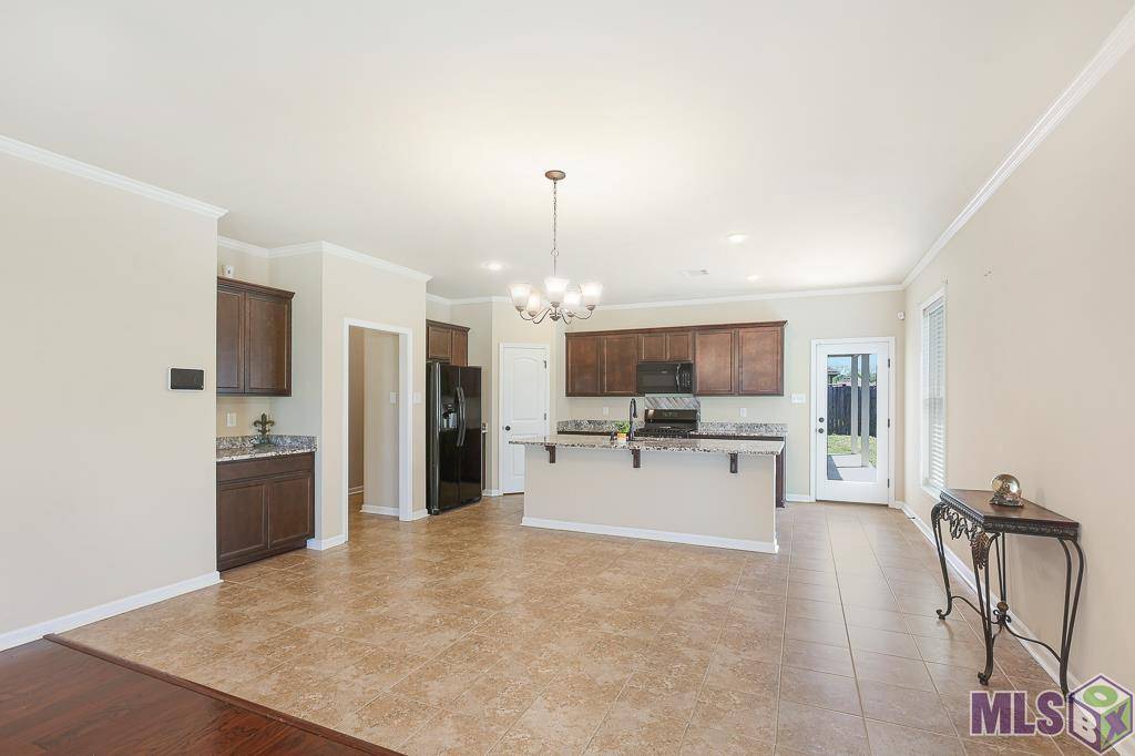 St Gabriel, LA 70776,1875 Meadow Oak Dr