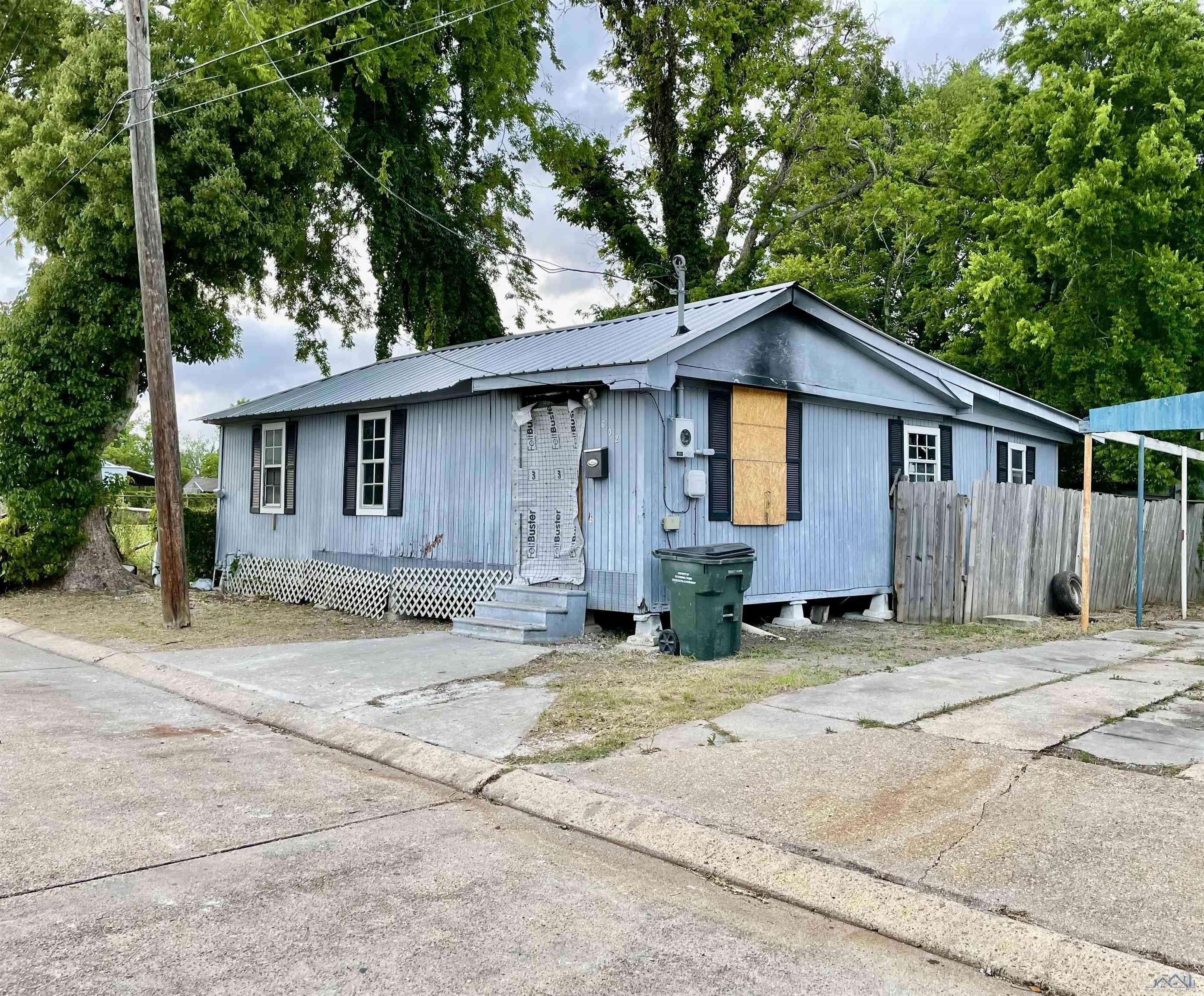 Houma, LA 70360,602 Roosevelt St