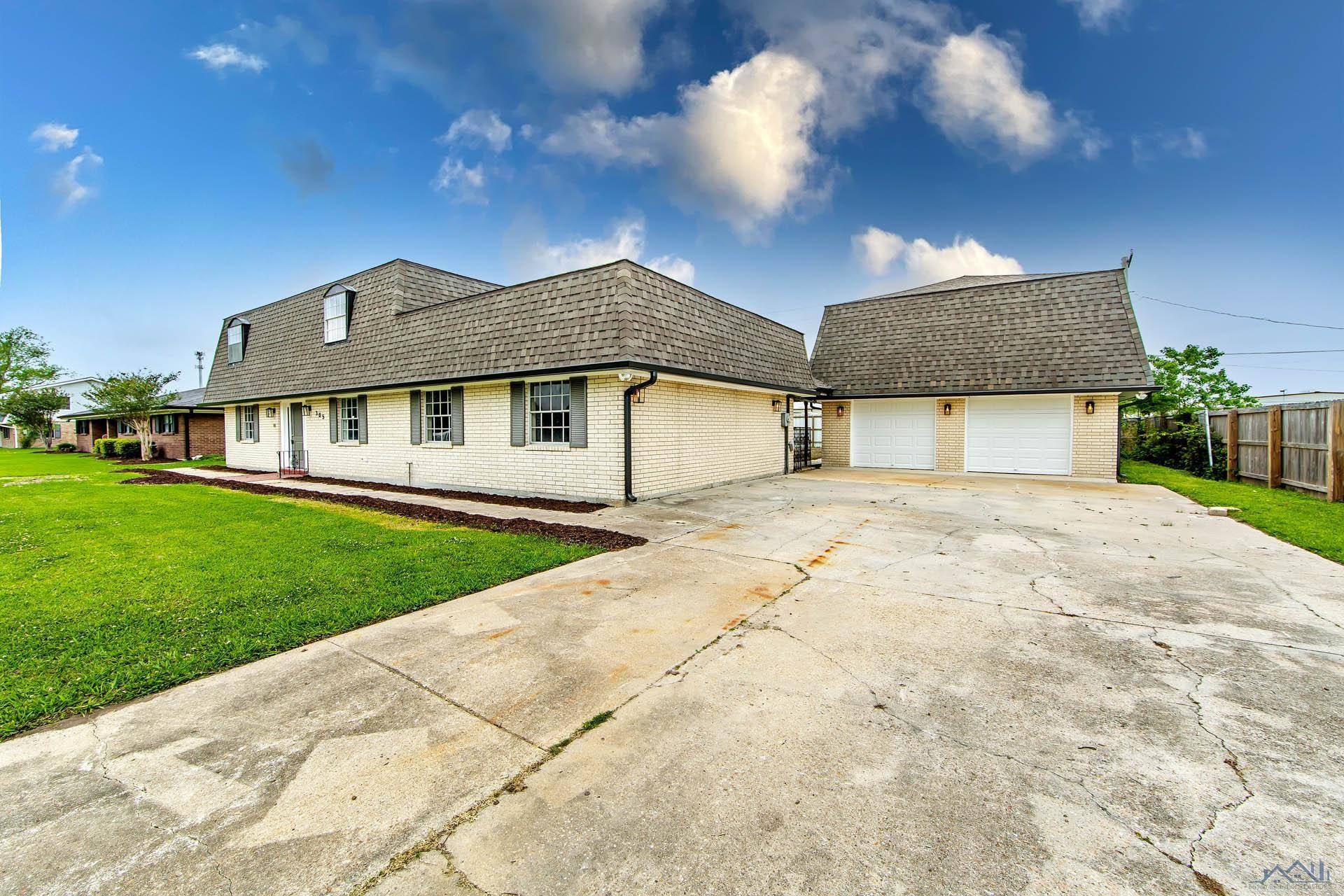 Houma, LA 70364,305 Estate Dr