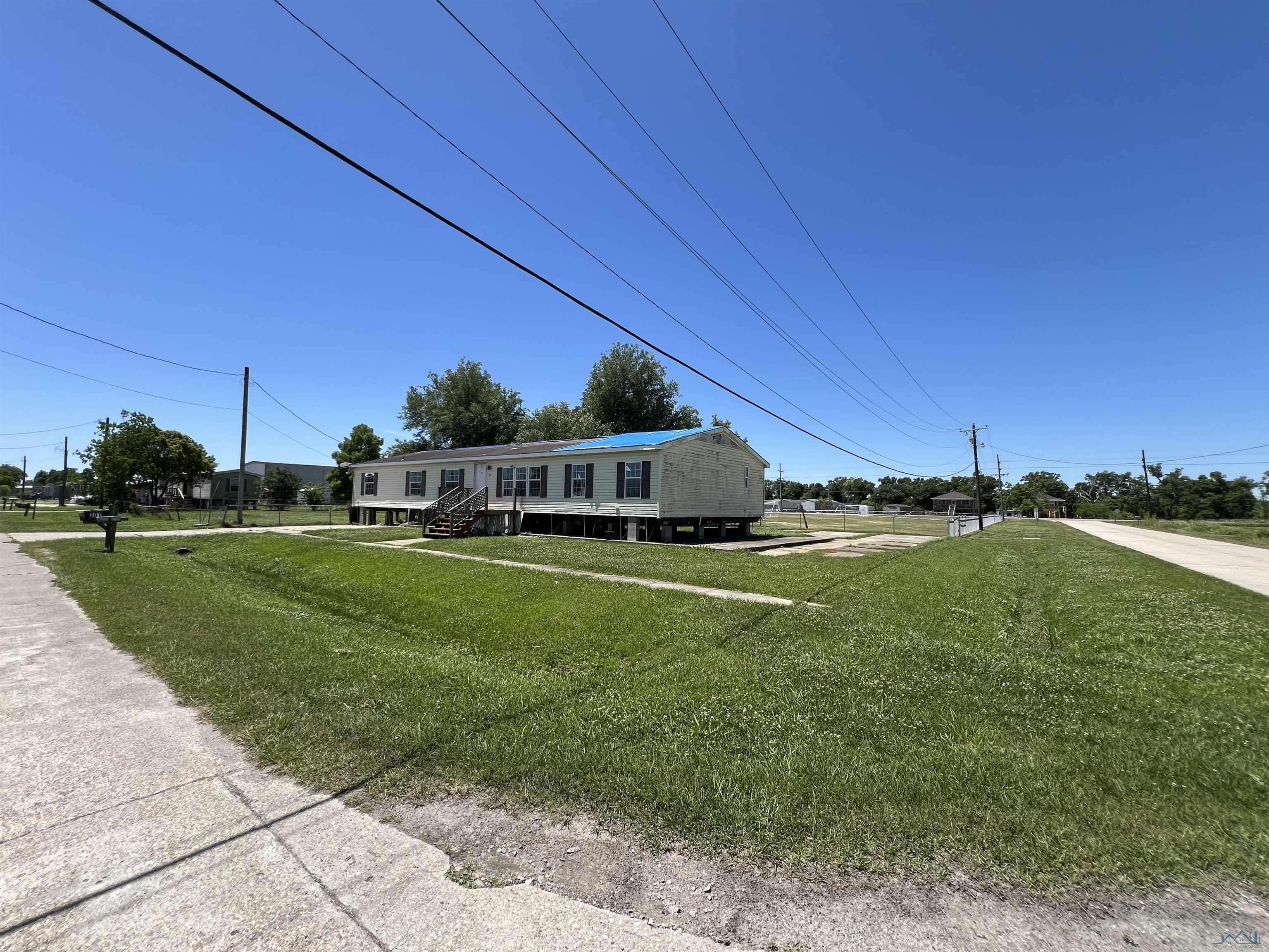 Houma, LA 70363,200 Sterling Dr