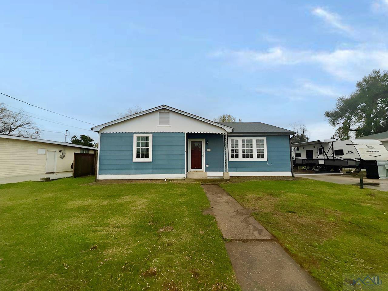 Houma, LA 70363,206 Patterson St