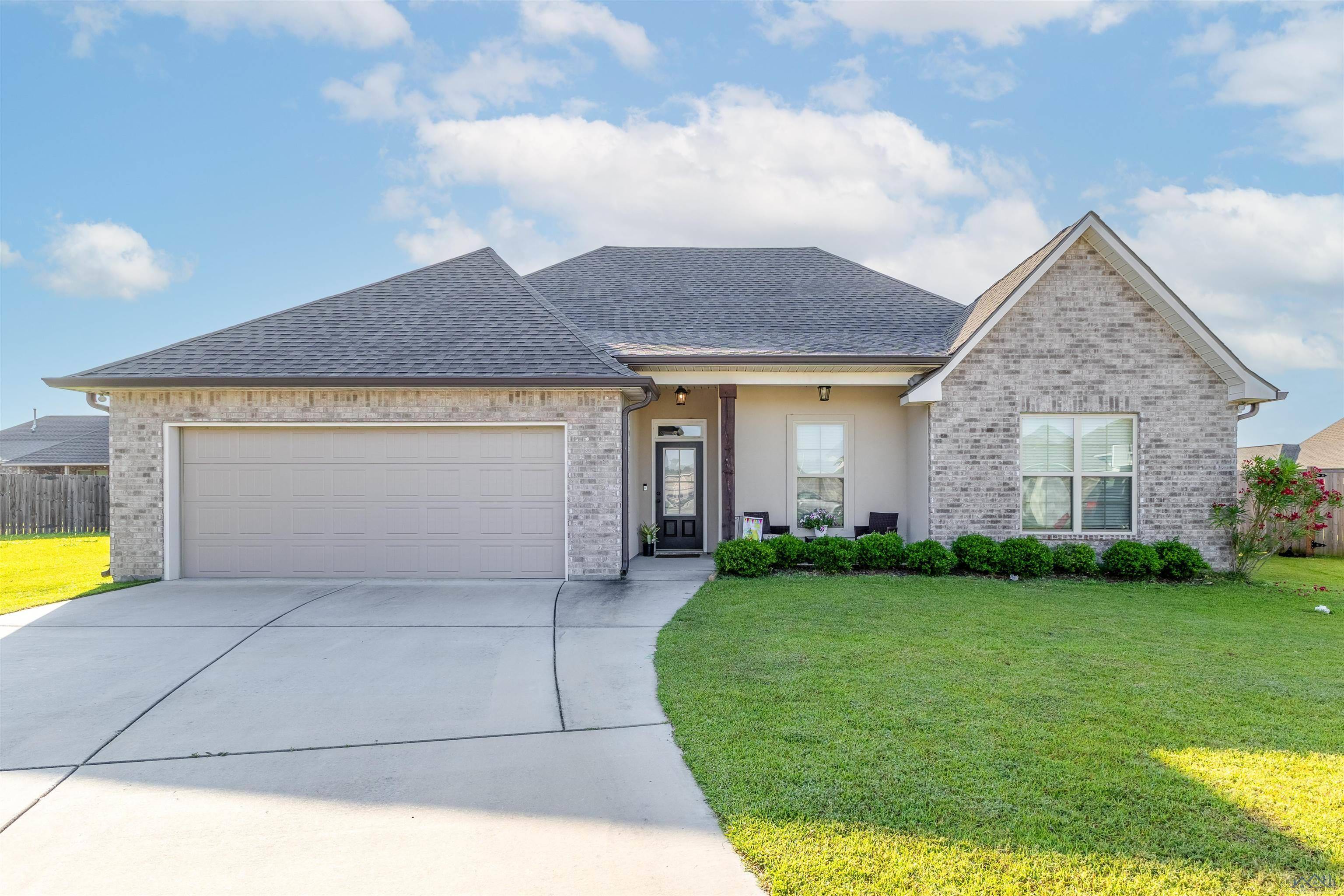 Thibodaux, LA 70301,124 Ava Court