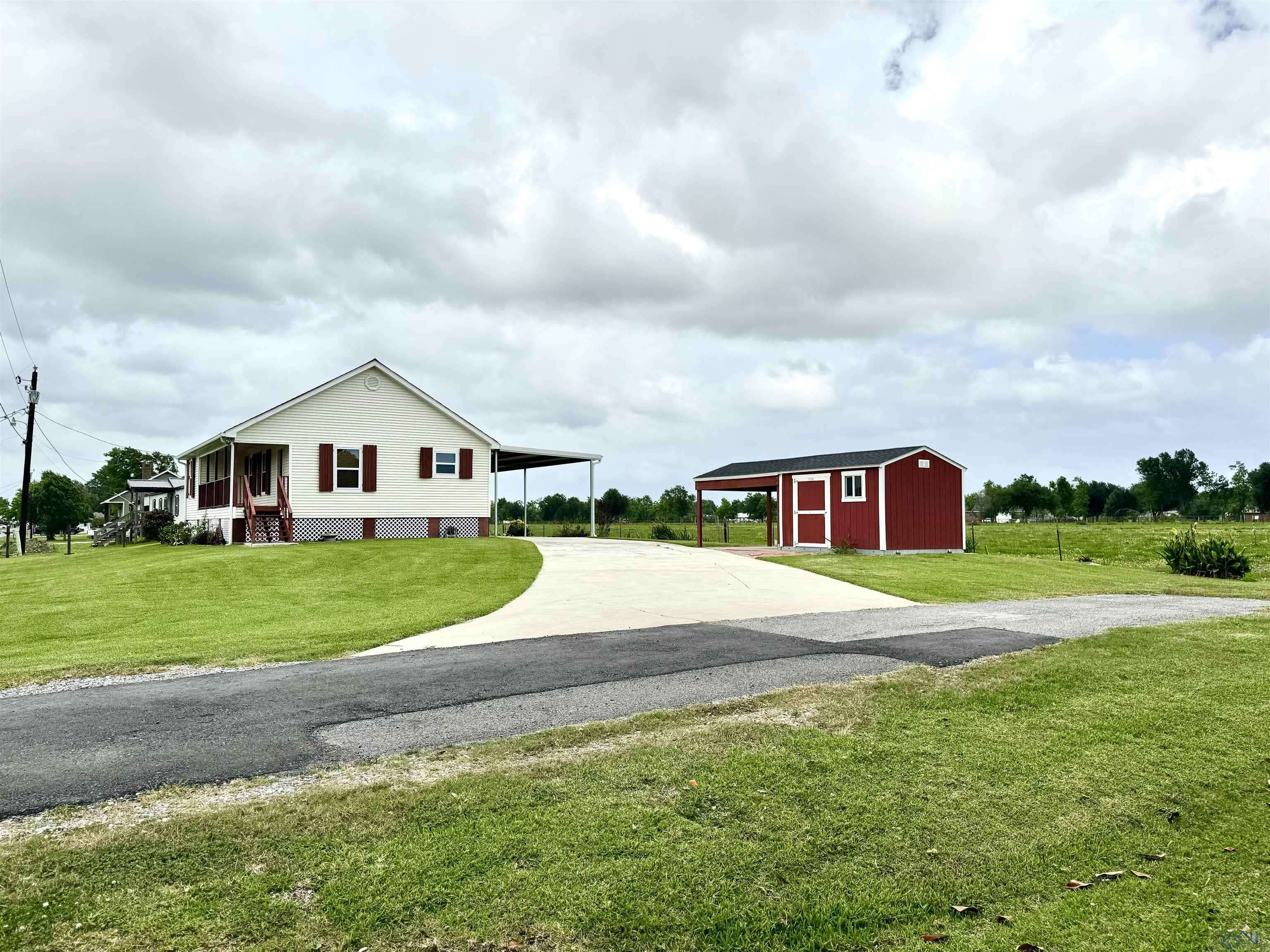 Larose, LA 70373,359 Green Acres St