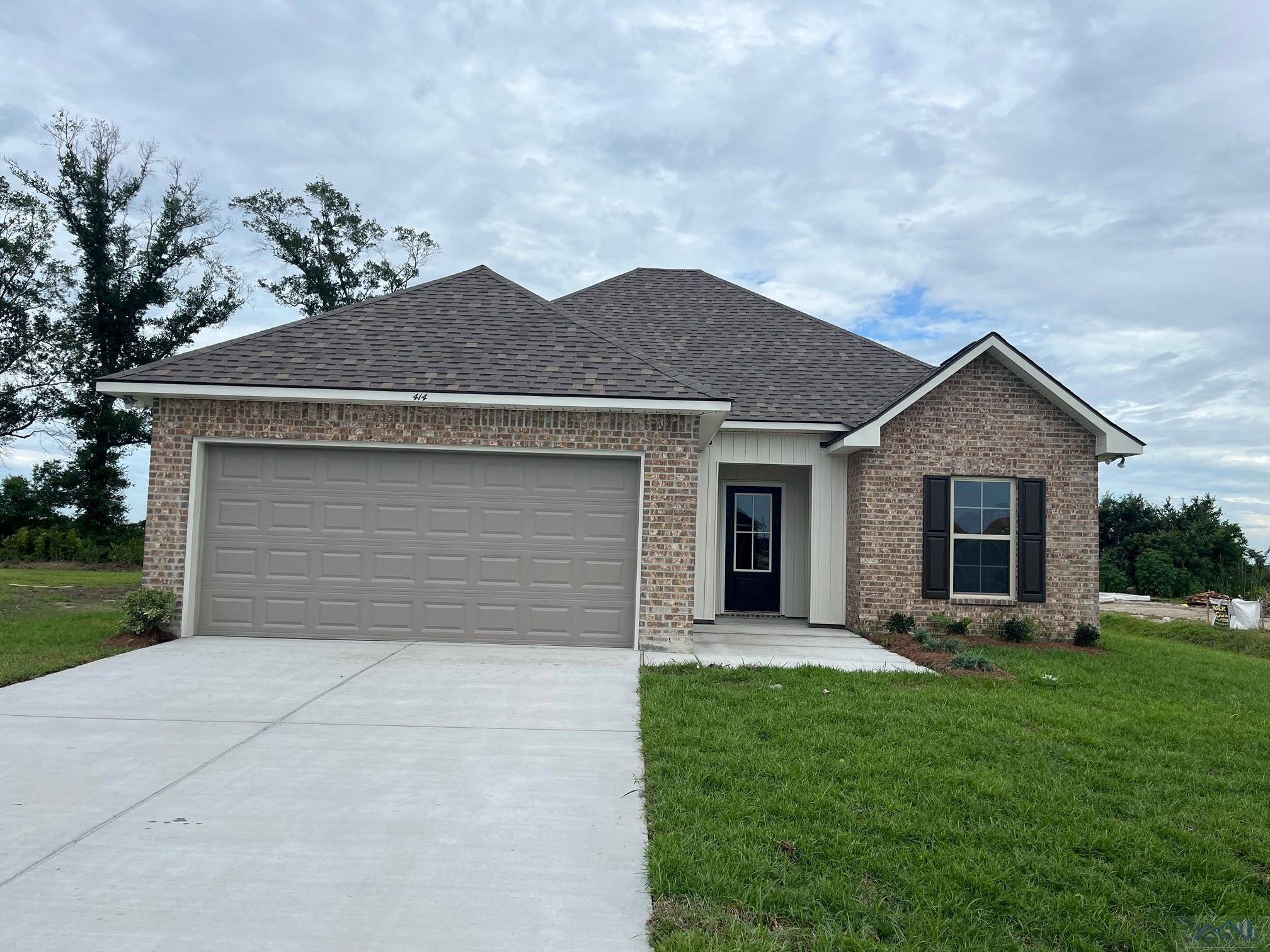 Thibodaux, LA 70301,414 Wagon Wheel Drive