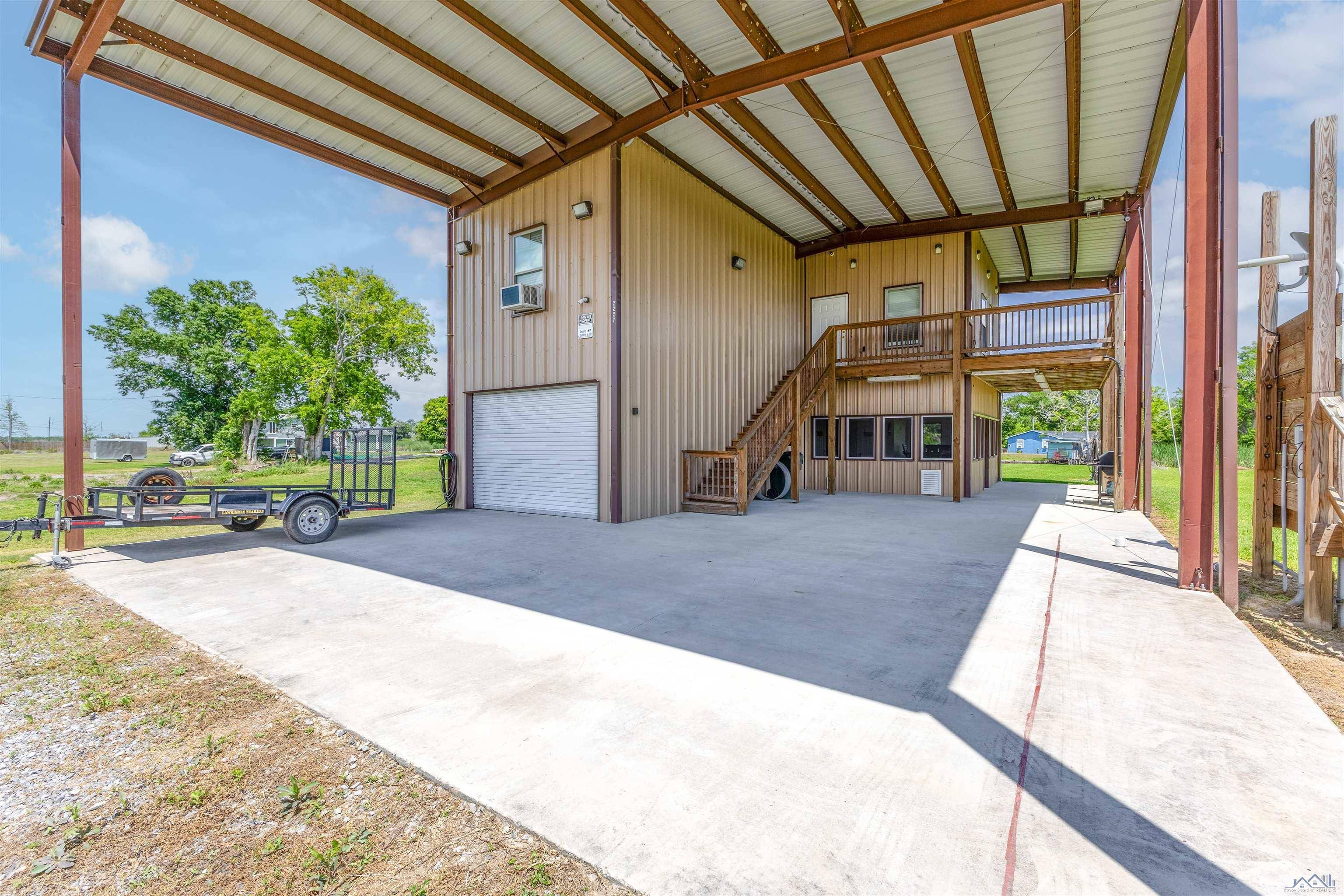 Theriot, LA 70397,2227 Brady Rd