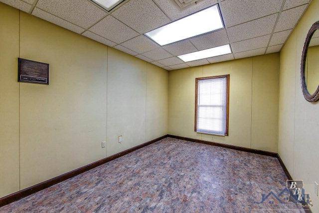 Houma, LA 70360,1054 W Tunnel Blvd