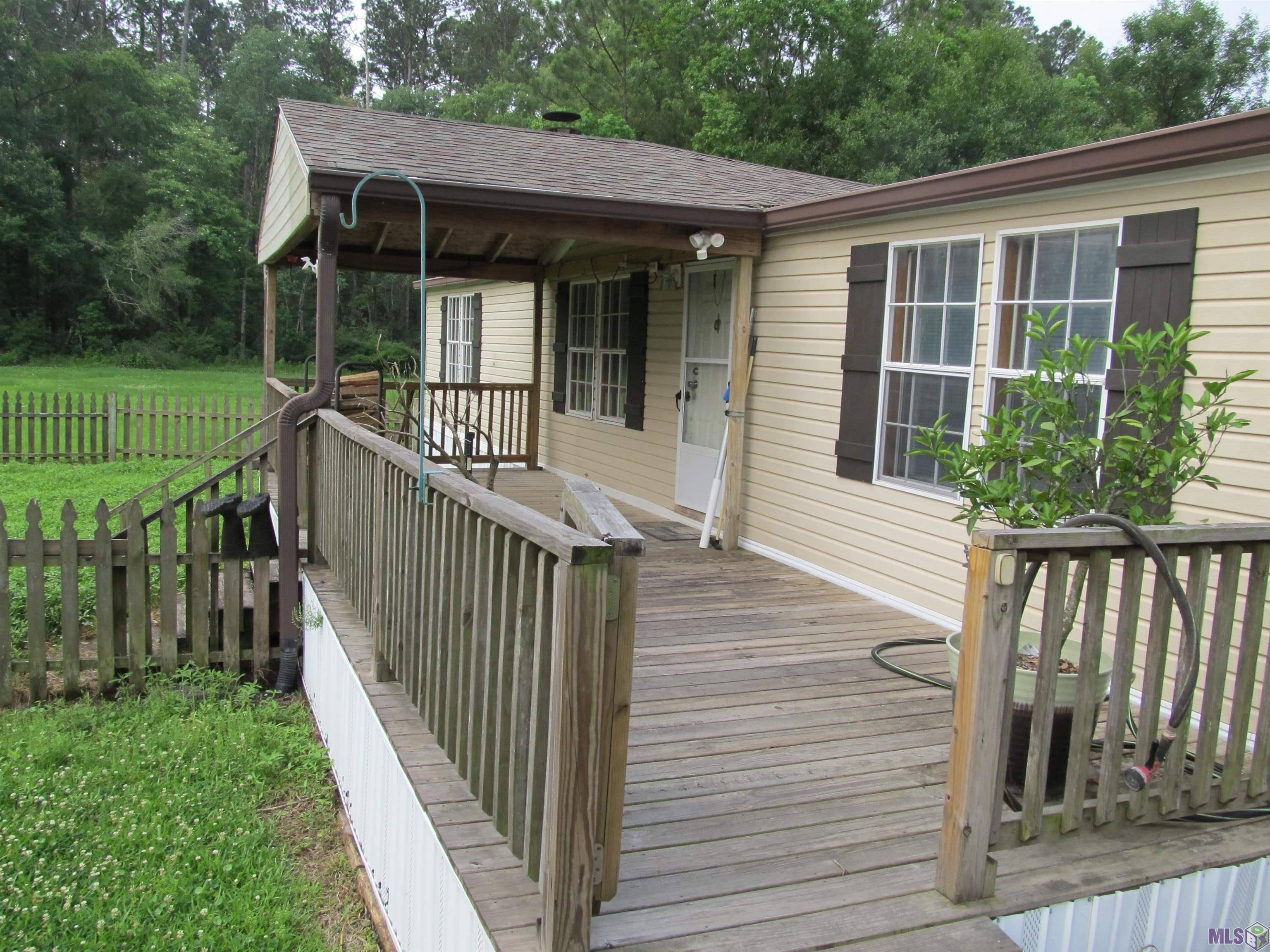 Livingston, LA 70754,27515 S Frost Rd