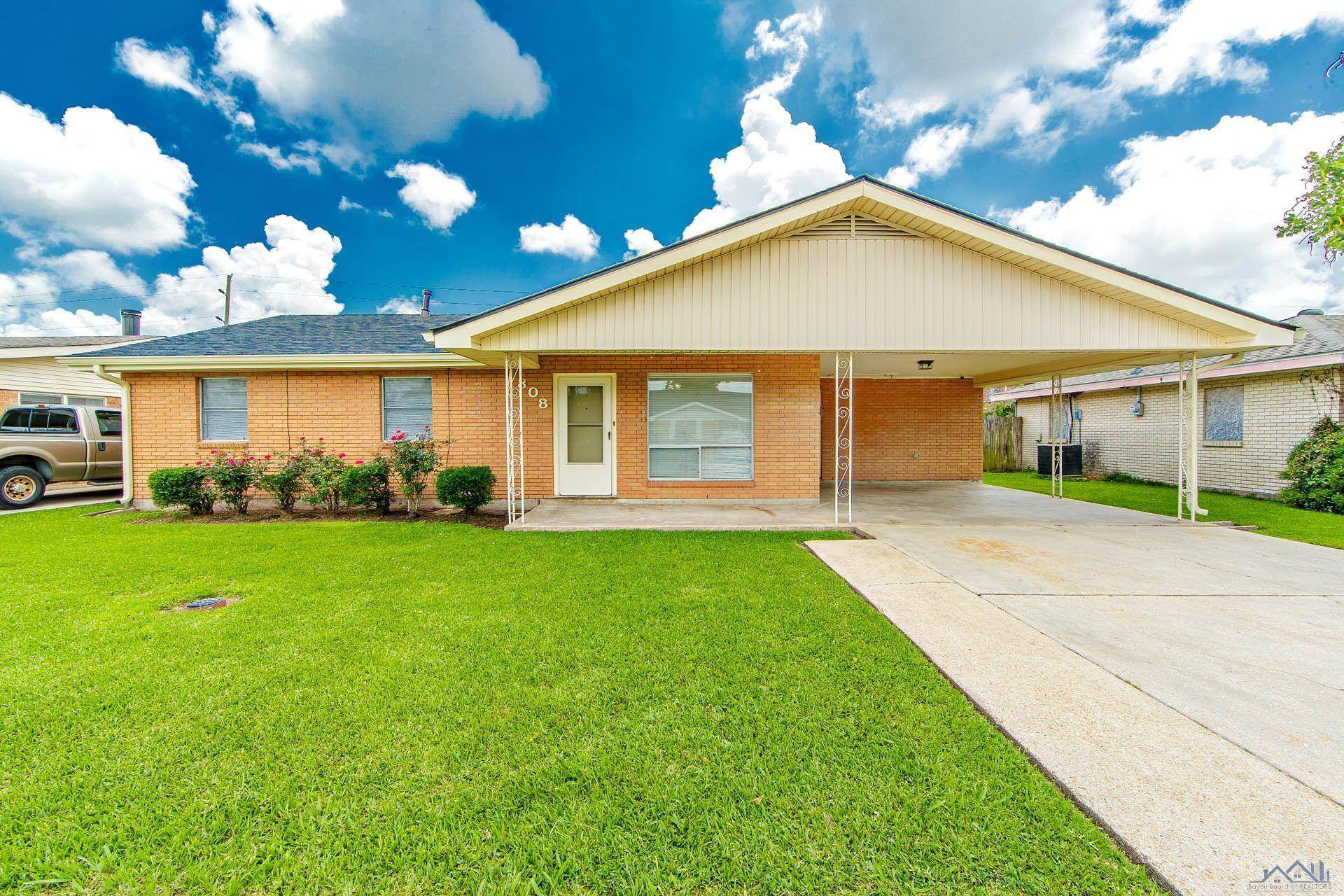 Houma, LA 70364,308 Douglas Dr