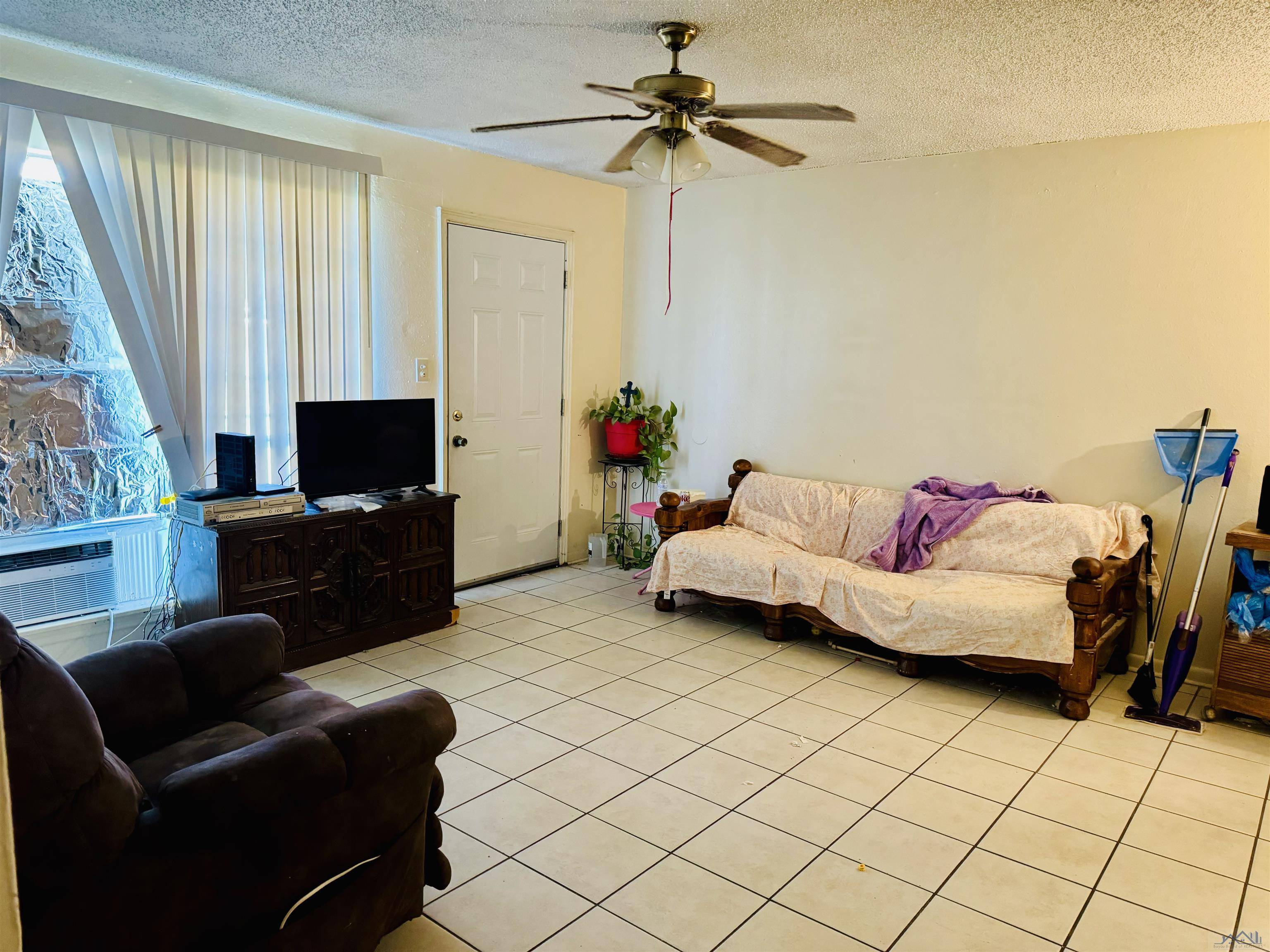 Houma, LA 70364,902A/B &902 1/2 Suthon Avenue ##3