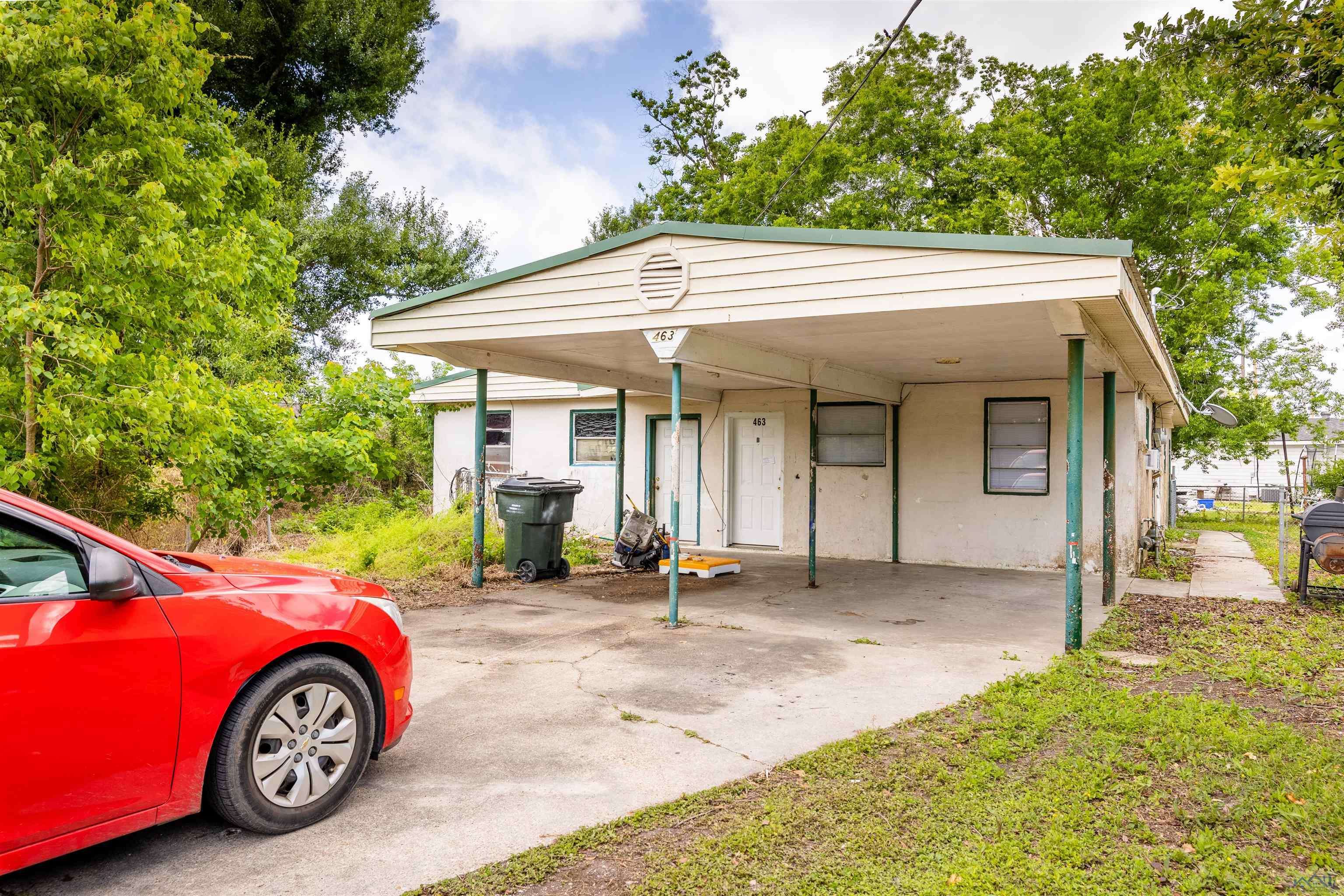 Houma, LA 70363,463 A/B Richmond Avenue ##2