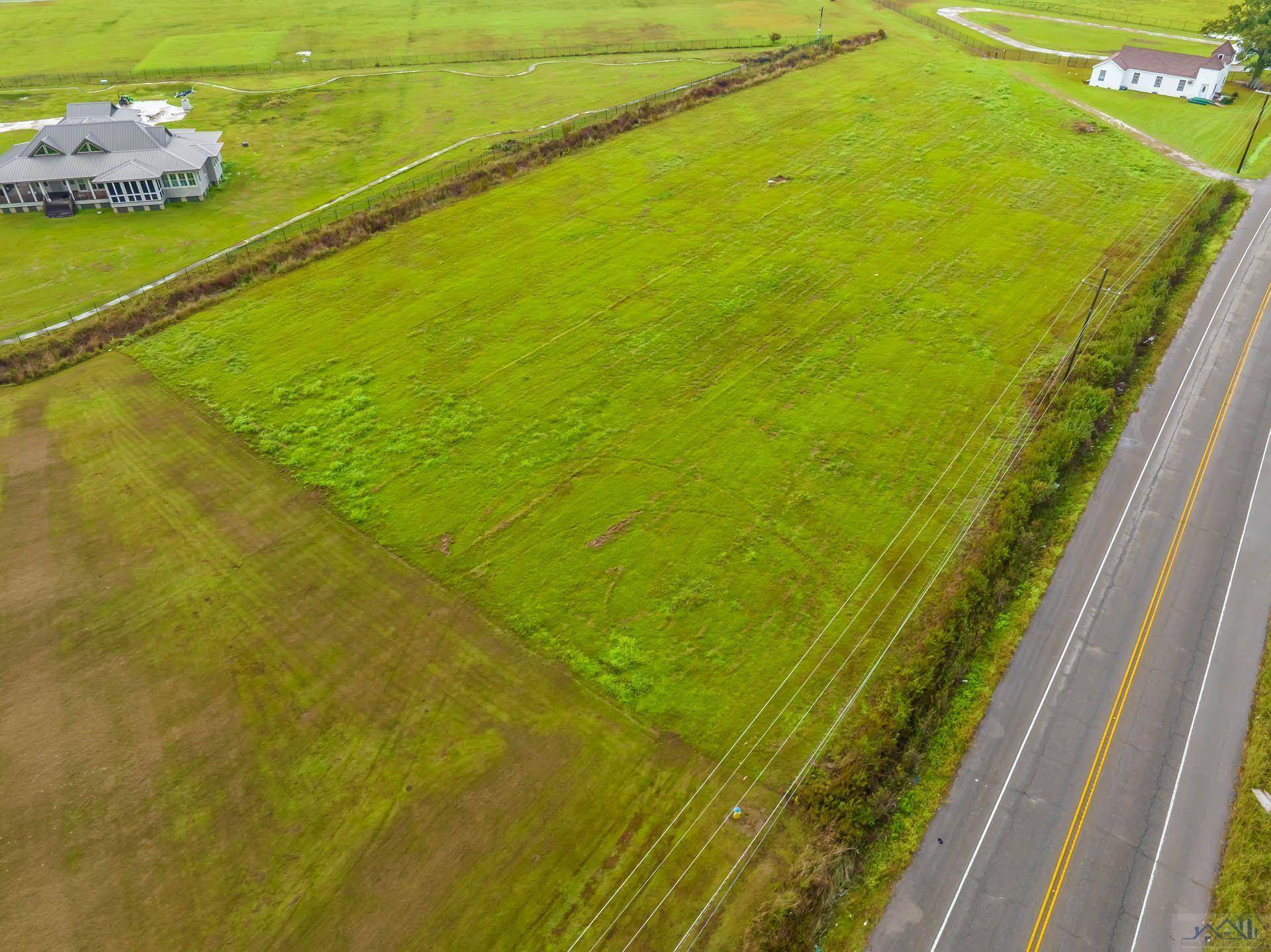 Houma, LA 70363,3856 Hwy 56