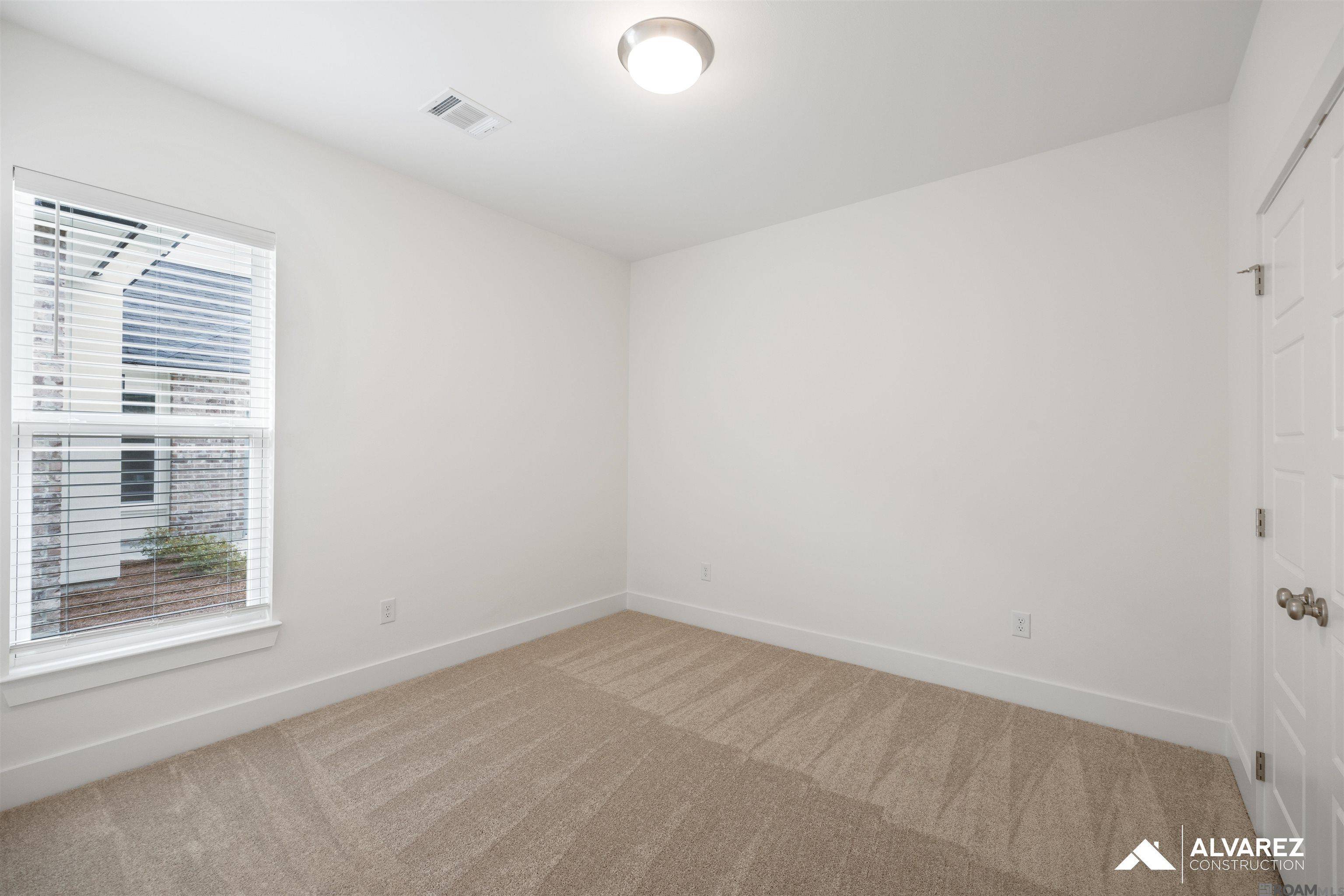 Saint George, LA 70810,14436 Caroline Way