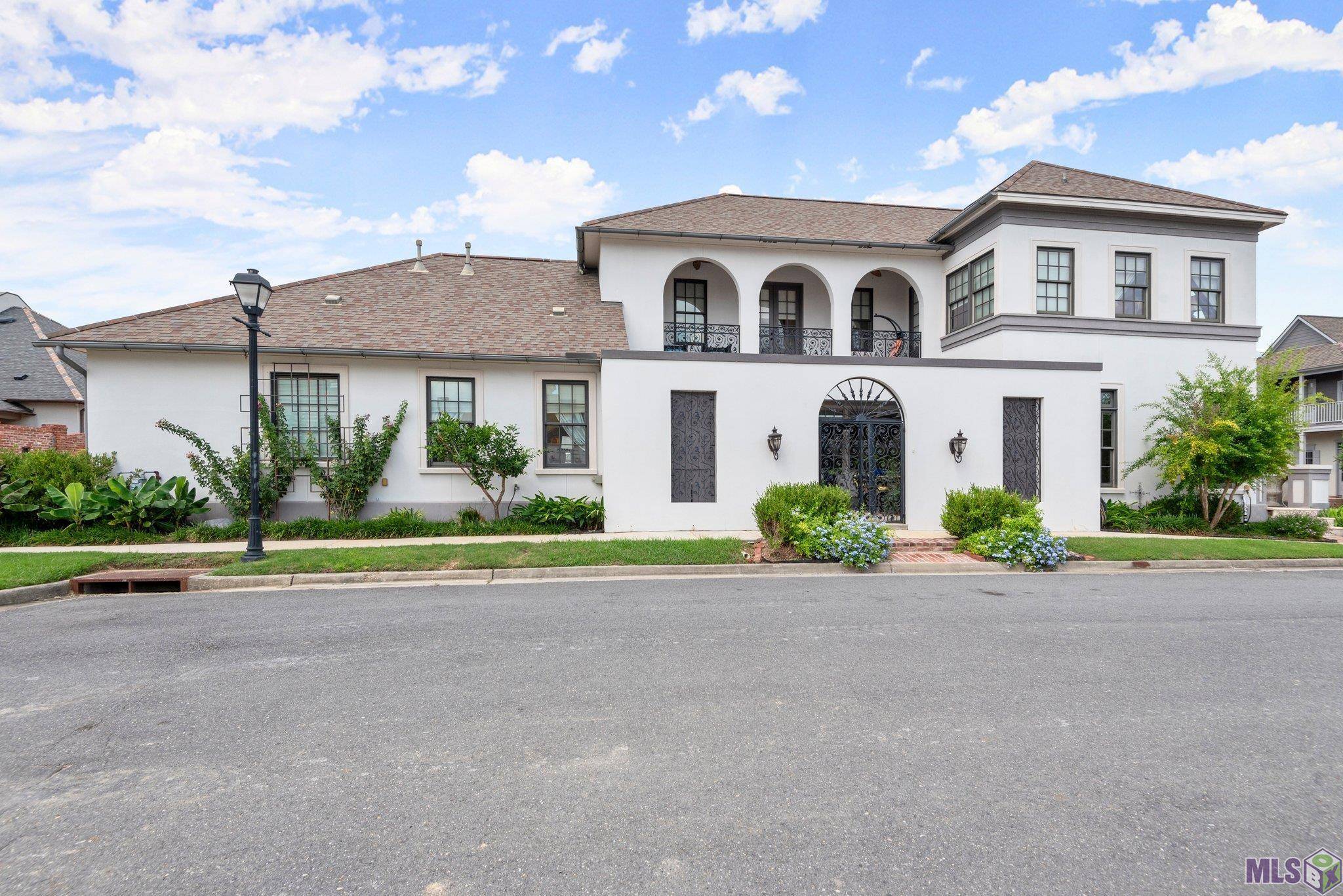 Baton Rouge, LA 70810,8164 Willow Grove Blvd