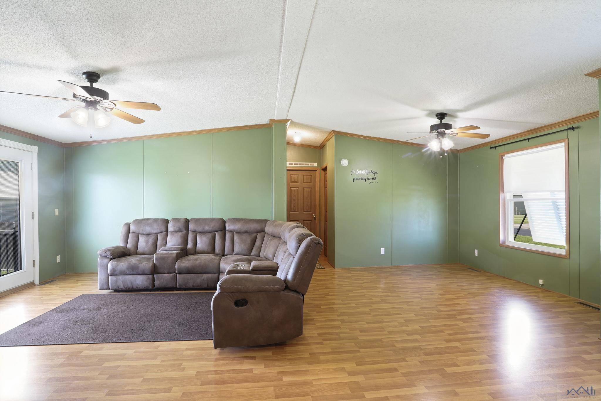 Vacherie, LA 70090,22658 N Rosary Street