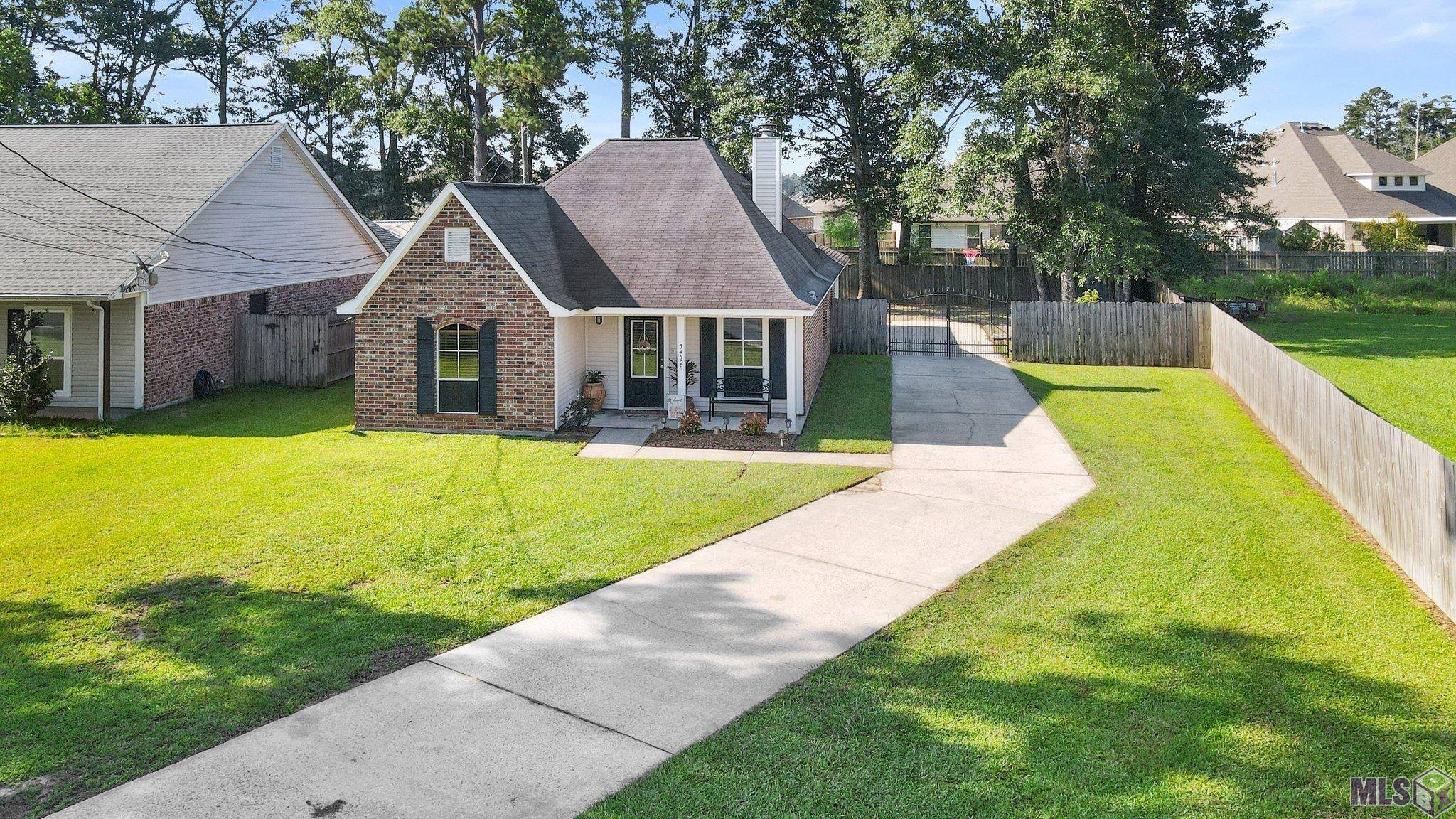 Denham Springs, LA 70706,34520 Gravesbriar Dr