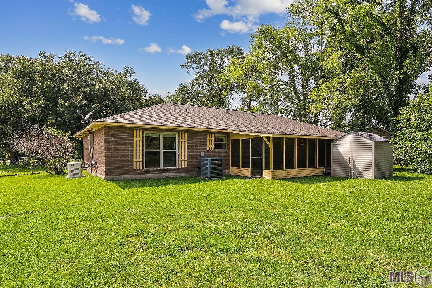 Prairieville, LA 70769,14158 Bluff Rd