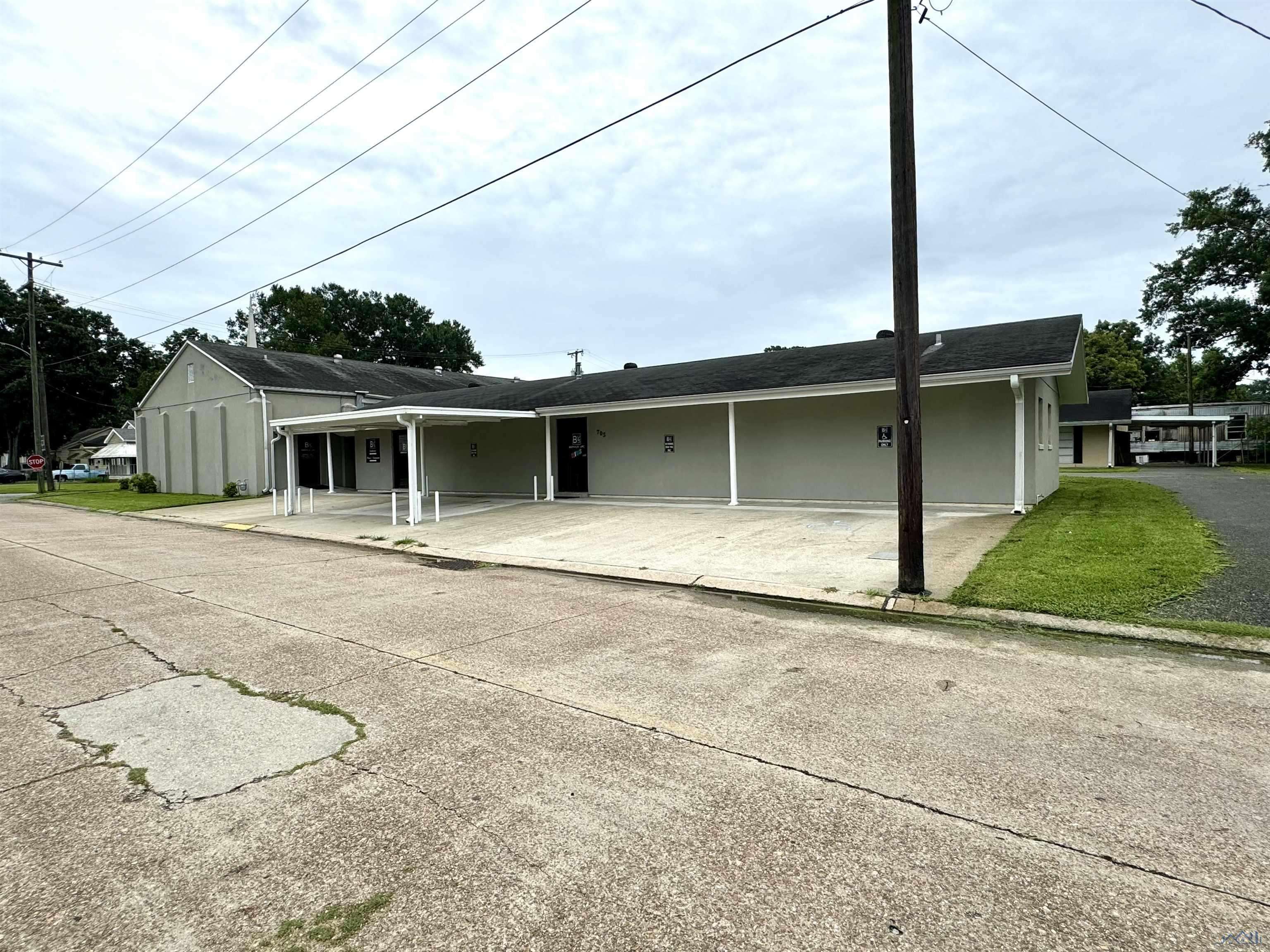 Berwick, LA 70342,3067 Sixth St