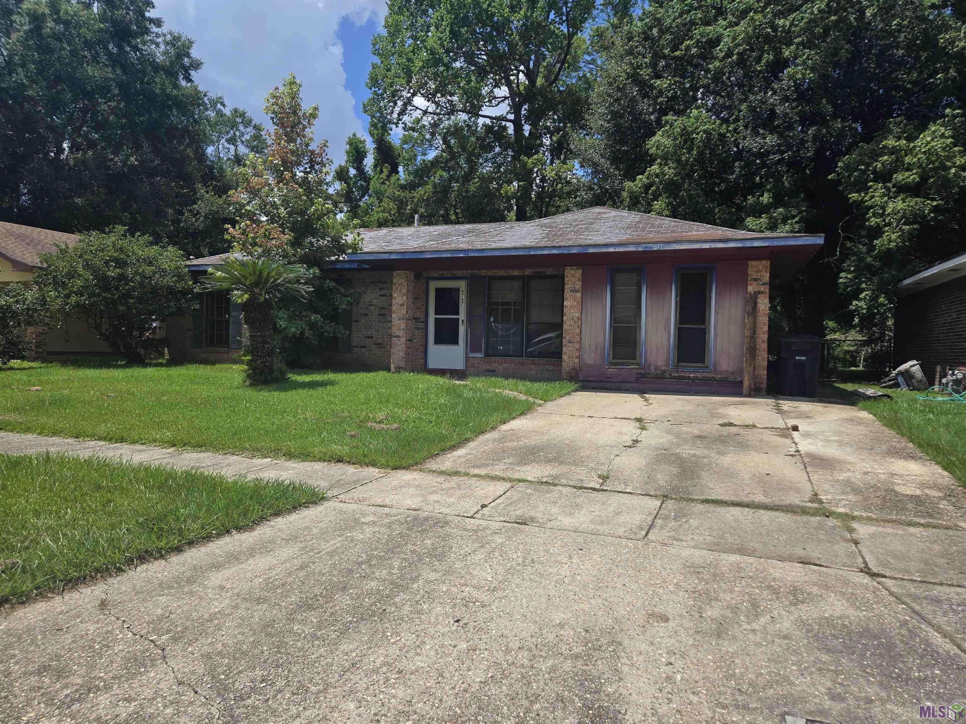 Baton Rouge, LA 70812,6767 E Monarch Ave