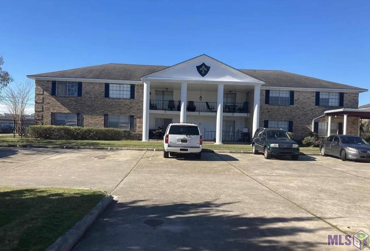 Baton Rouge, LA 70806,675 Wooddale Blvd ##12