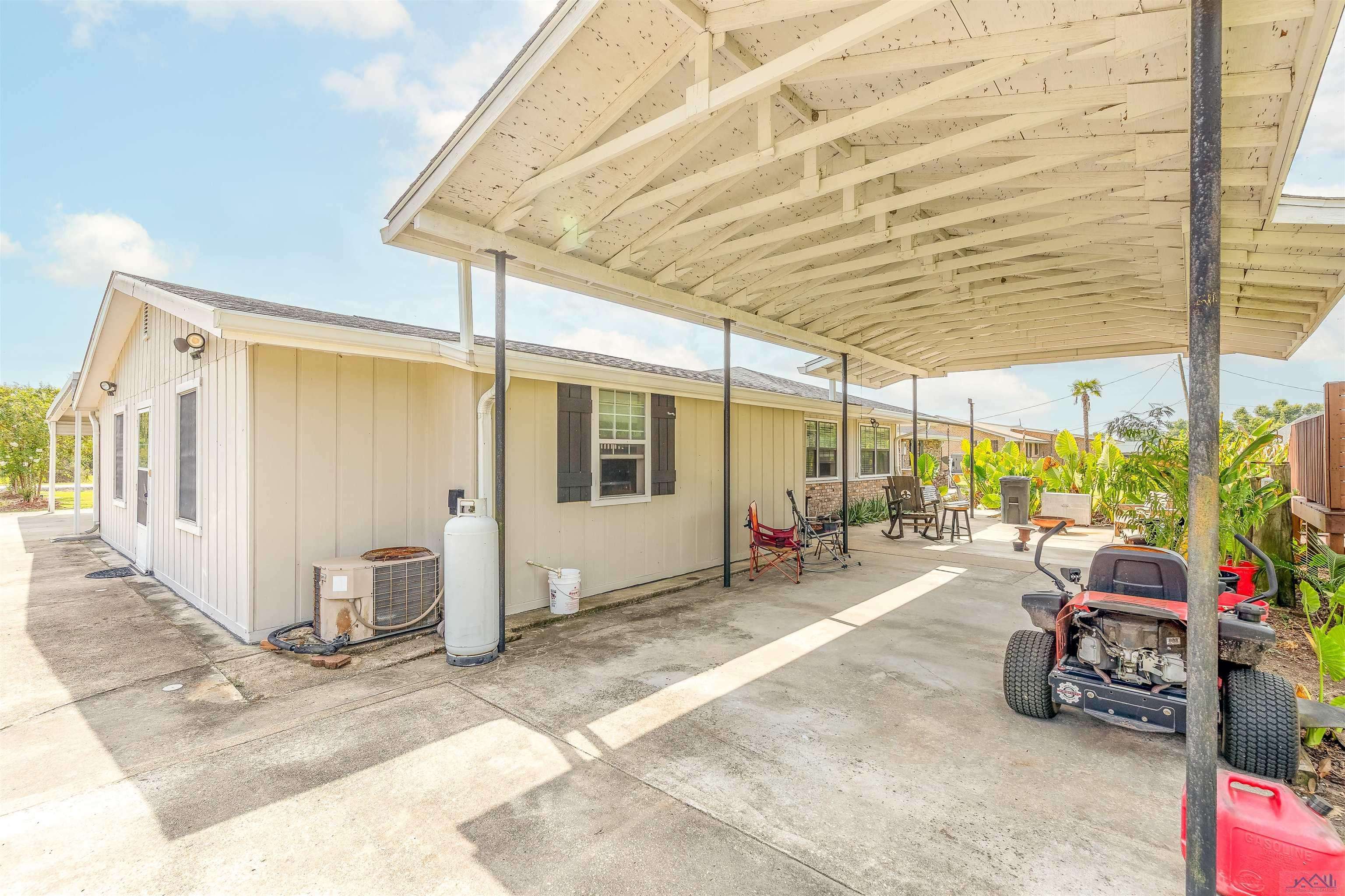 Larose, LA 70373,336 West 23rd Street