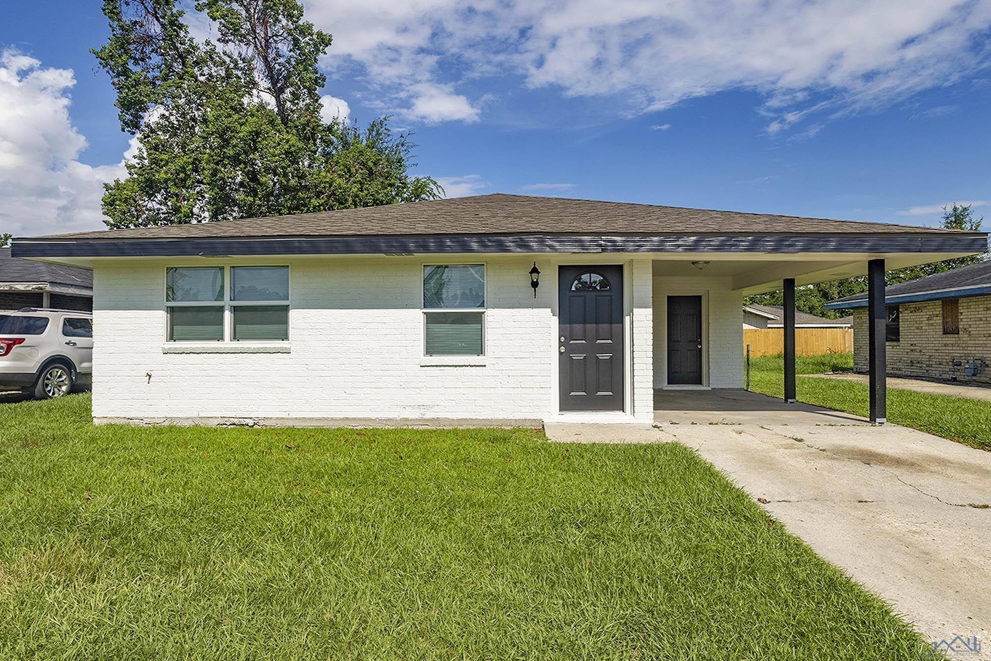 Houma, LA 70363,414 Roselawn Ave