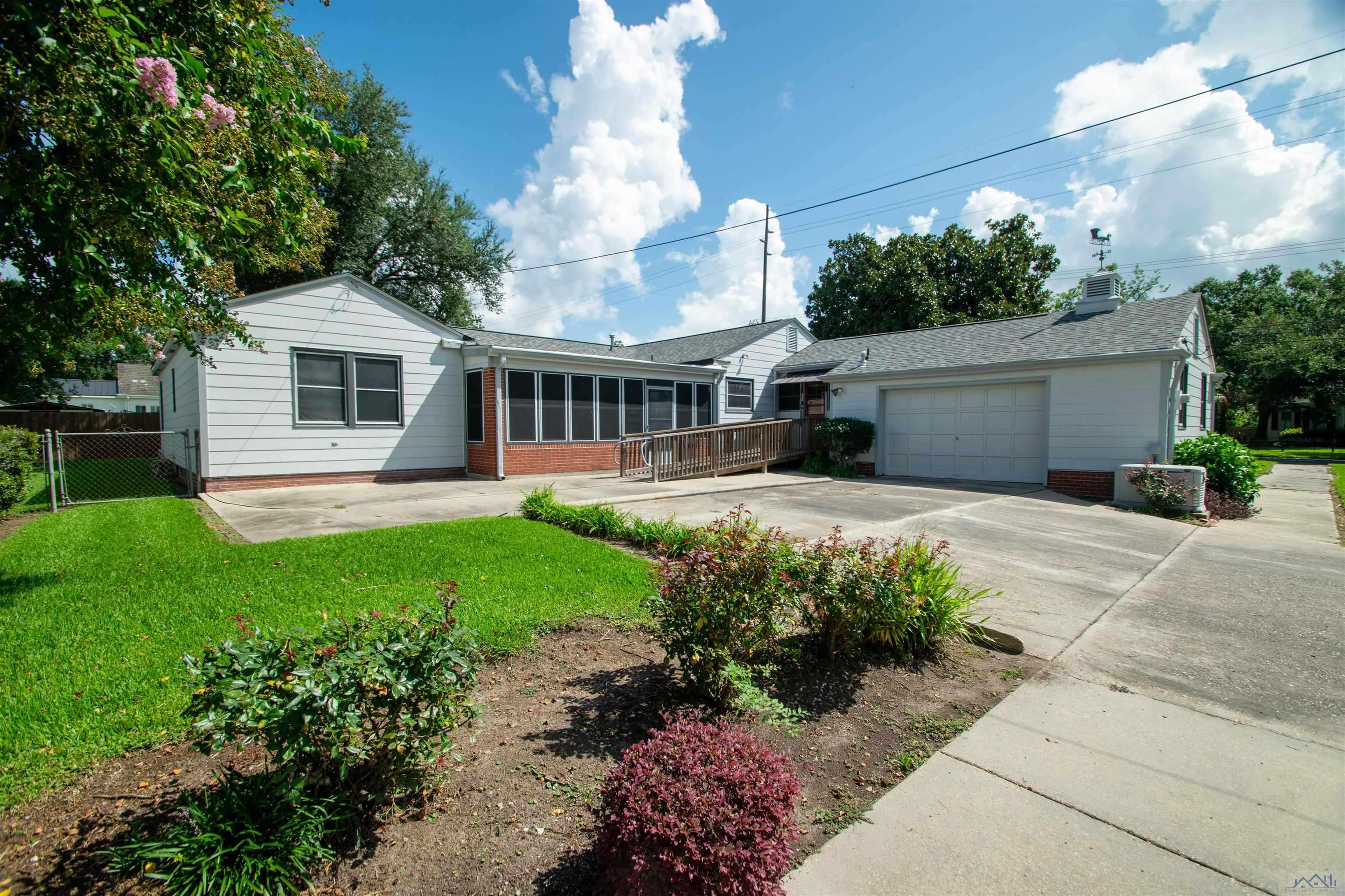 Morgan City, LA 70380,1101 Second St