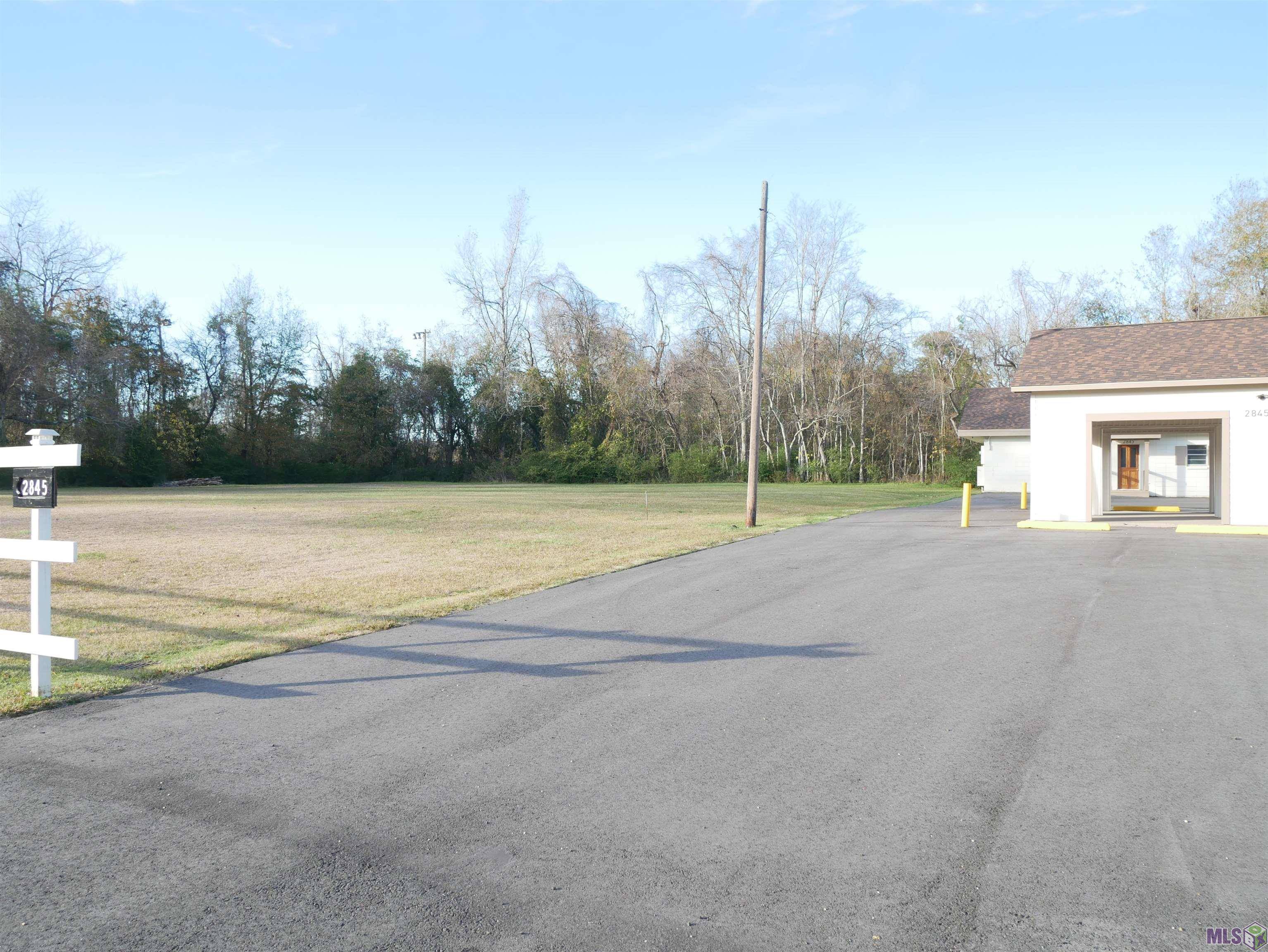 Baker, LA 70714,2845 Ray Weiland Dr