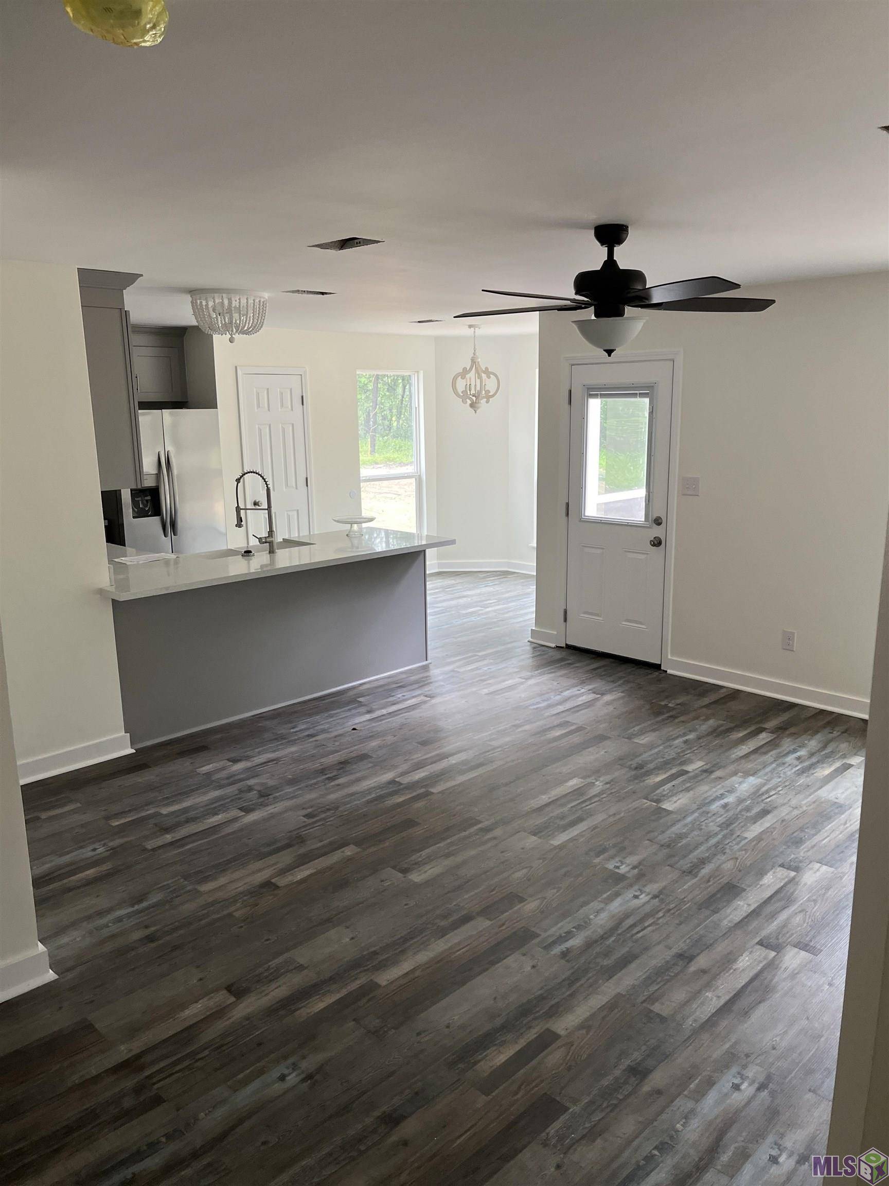 Denham Springs, LA 70706,10185 Sunshine Rd