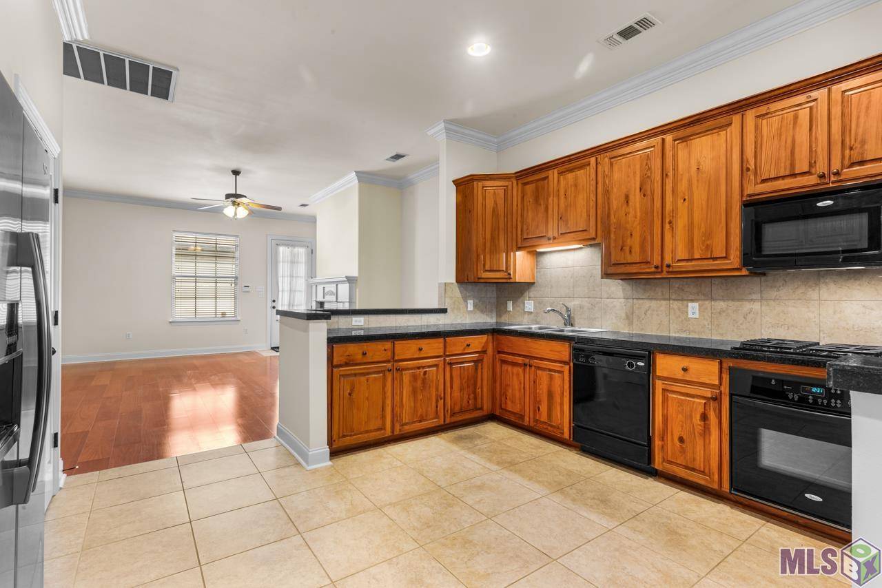 Baton Rouge, LA 70816,5908 Stumberg Ln ##3