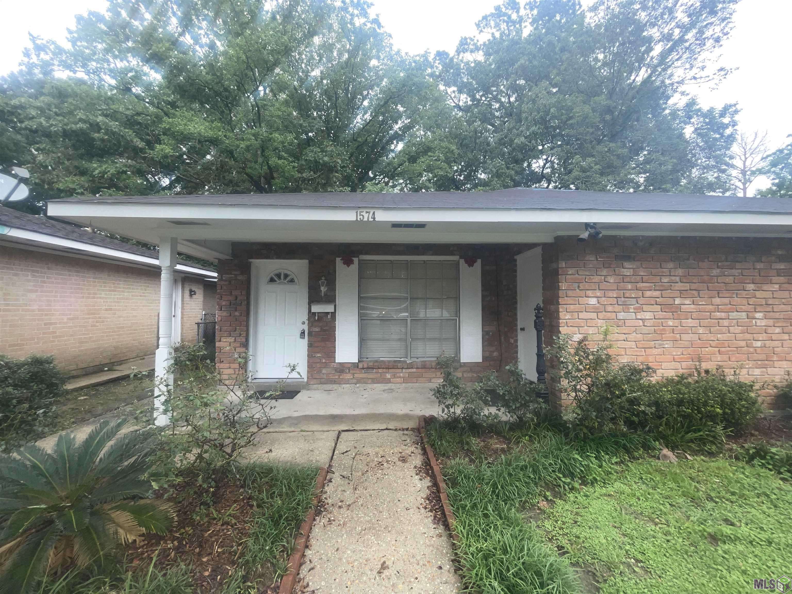 Baton Rouge, LA 70815,1574 Gwen Dr