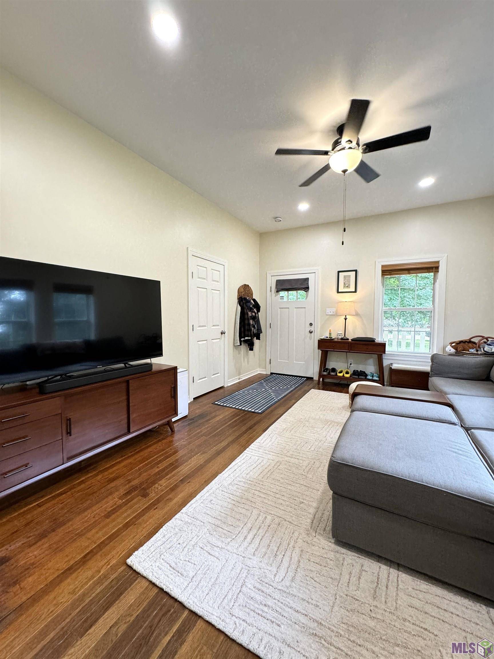 Roxie, MS 39661,7 Hall Rd