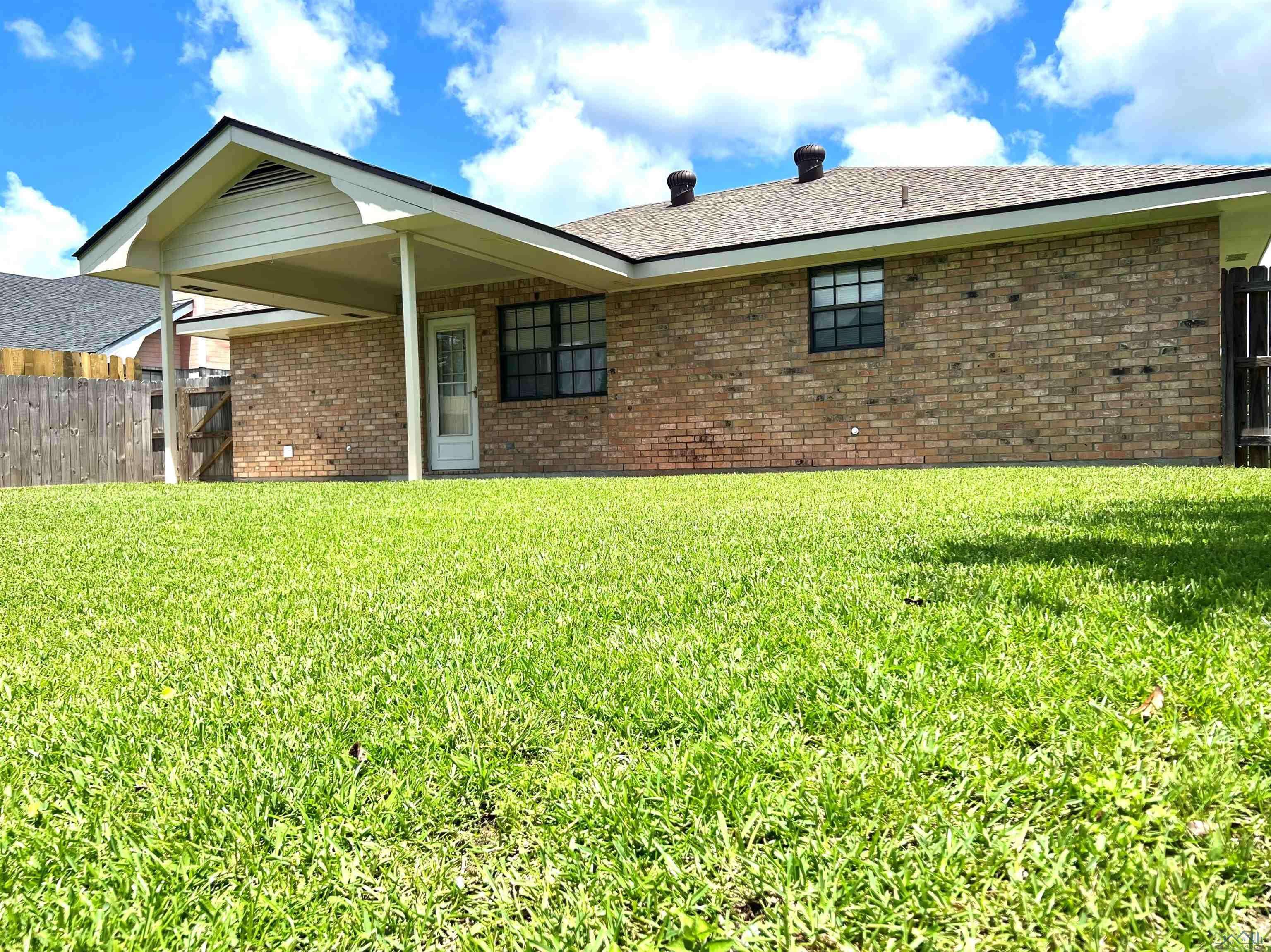 Houma, LA 70364,206 Prevost Drive