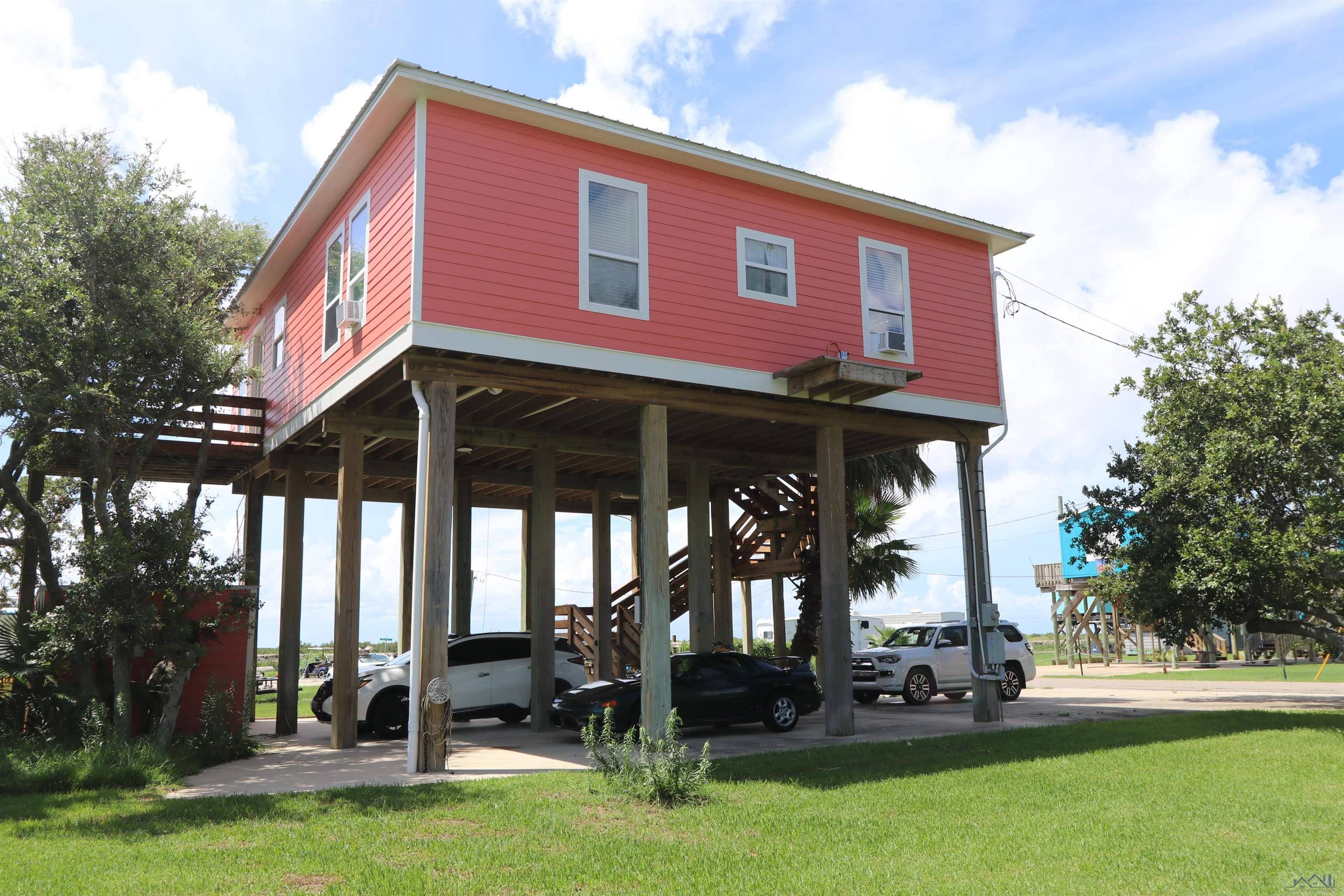 Grand Isle, LA 70358,157 Fig Lane