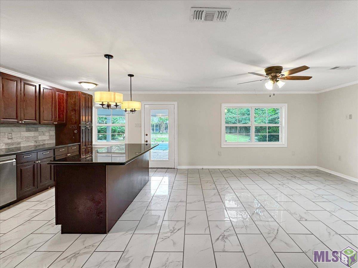 Denham Springs, LA 70726,931 Montgomery Ave