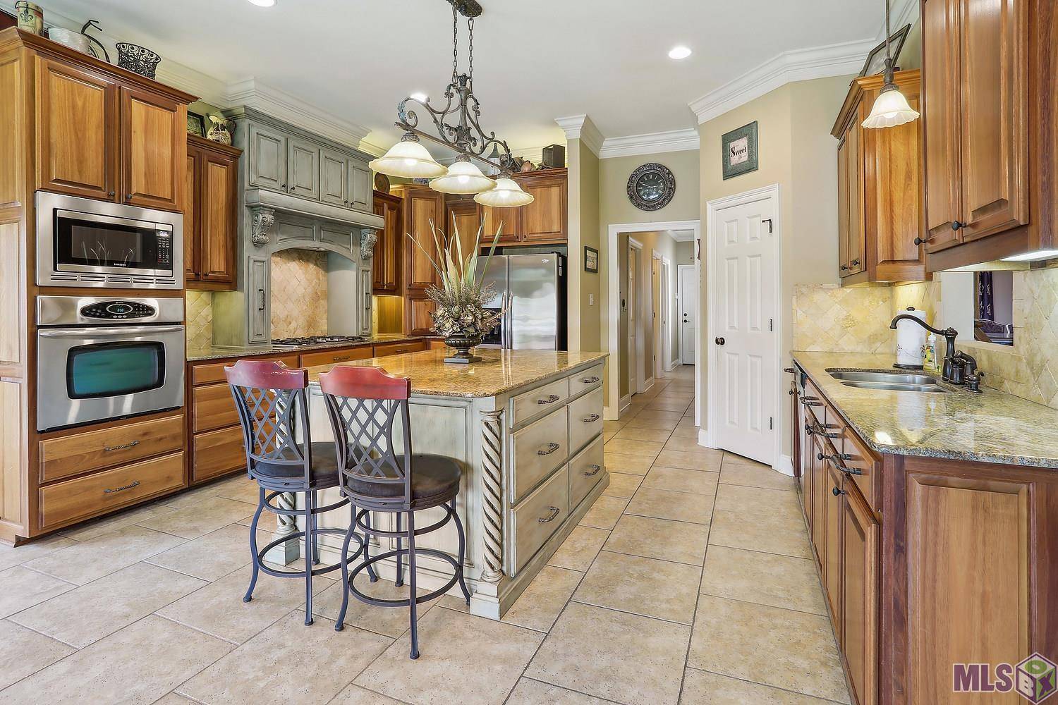Geismar, LA 70734,12484 Legacy Hills Dr