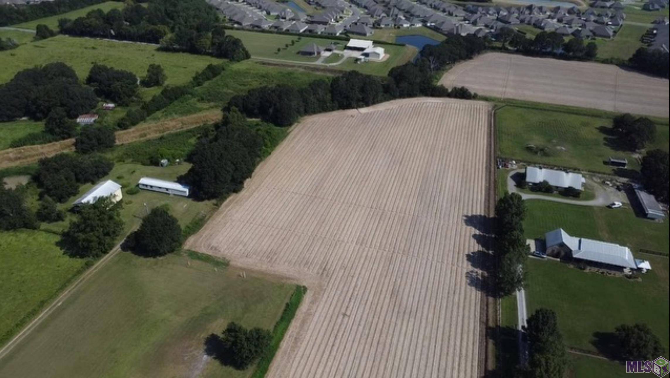 Youngsville, LA 70592,5.14 Acres Langlinais Rd