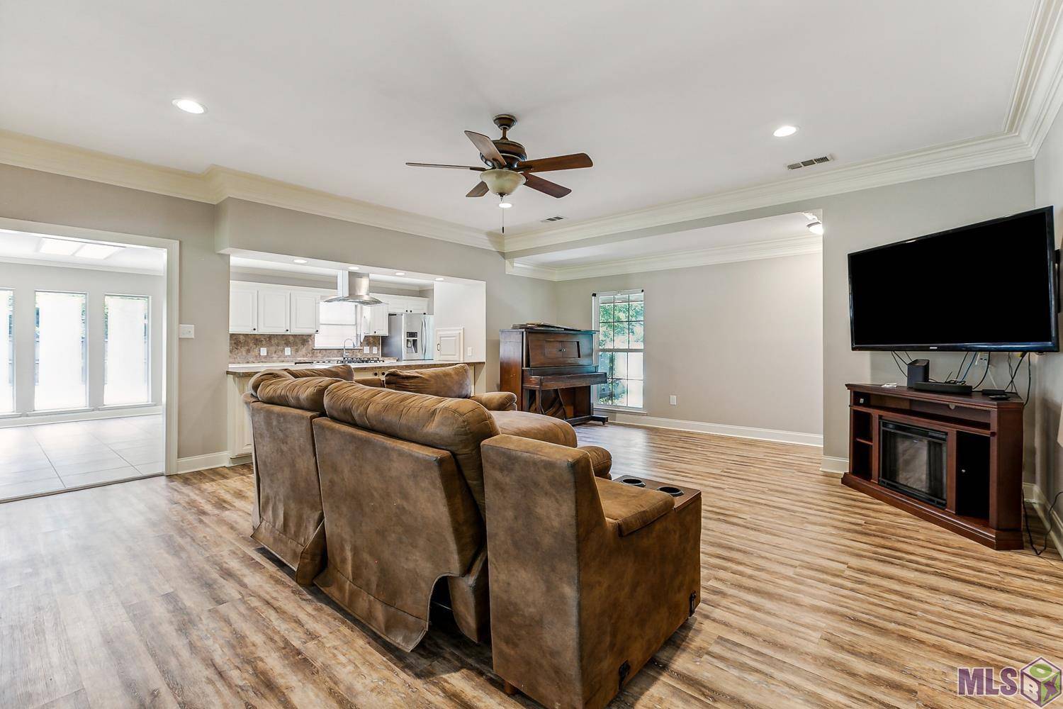 Greenwell Springs, LA 70739,10614 White Pine Dr