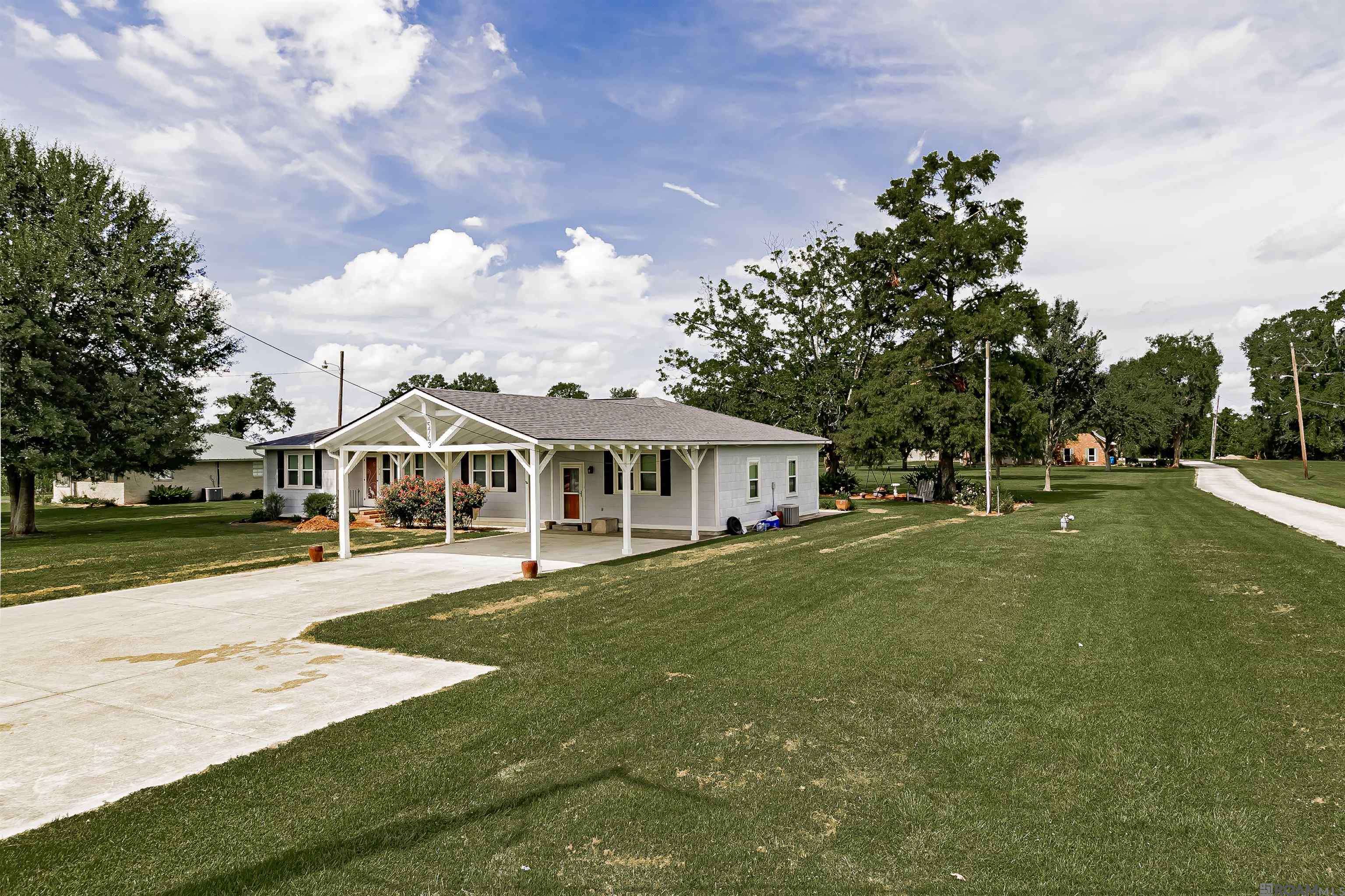 Lakeland, LA 70752,5743 Wye Rd