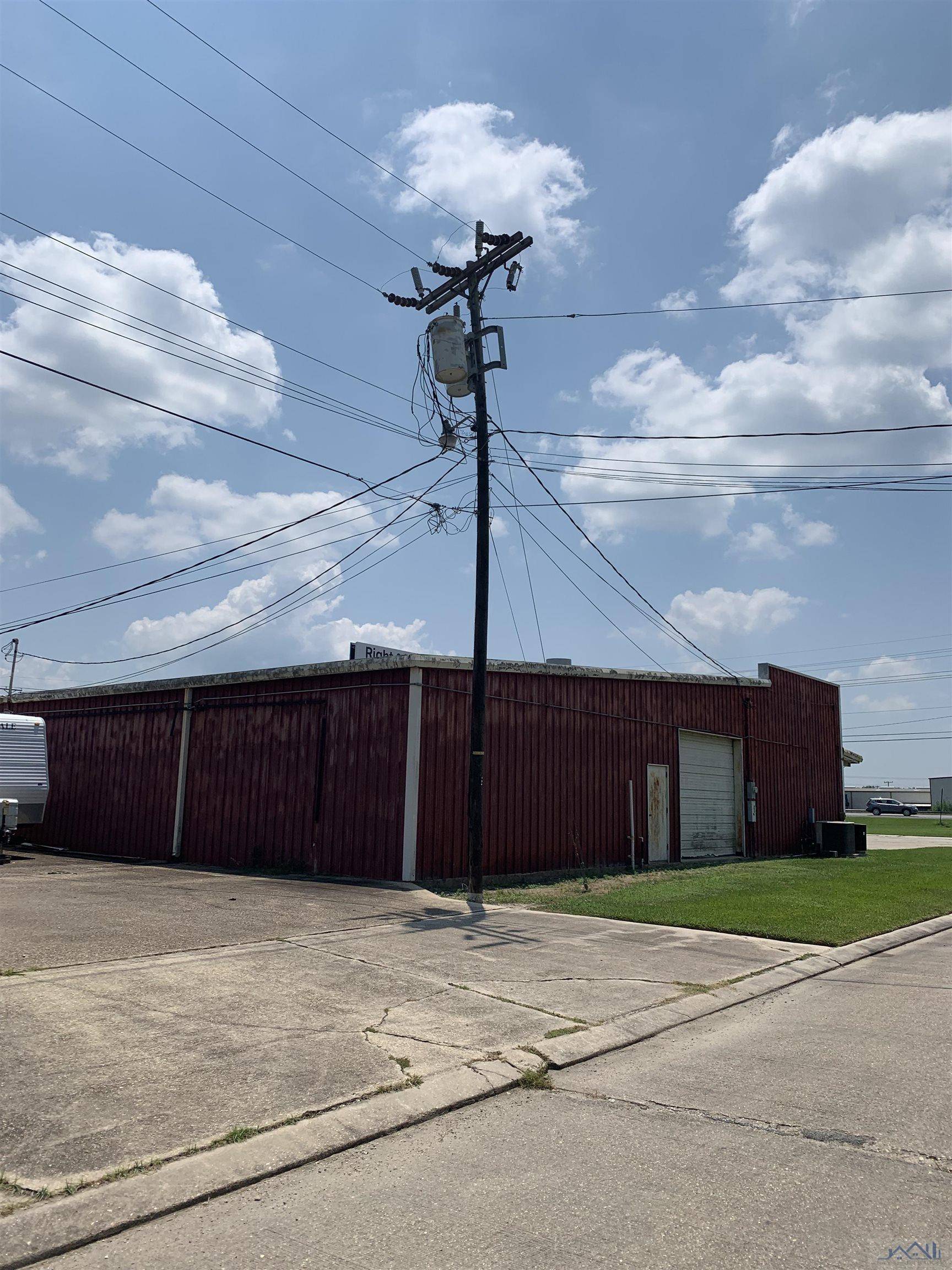 Patterson, LA 70392,612 Highway 90