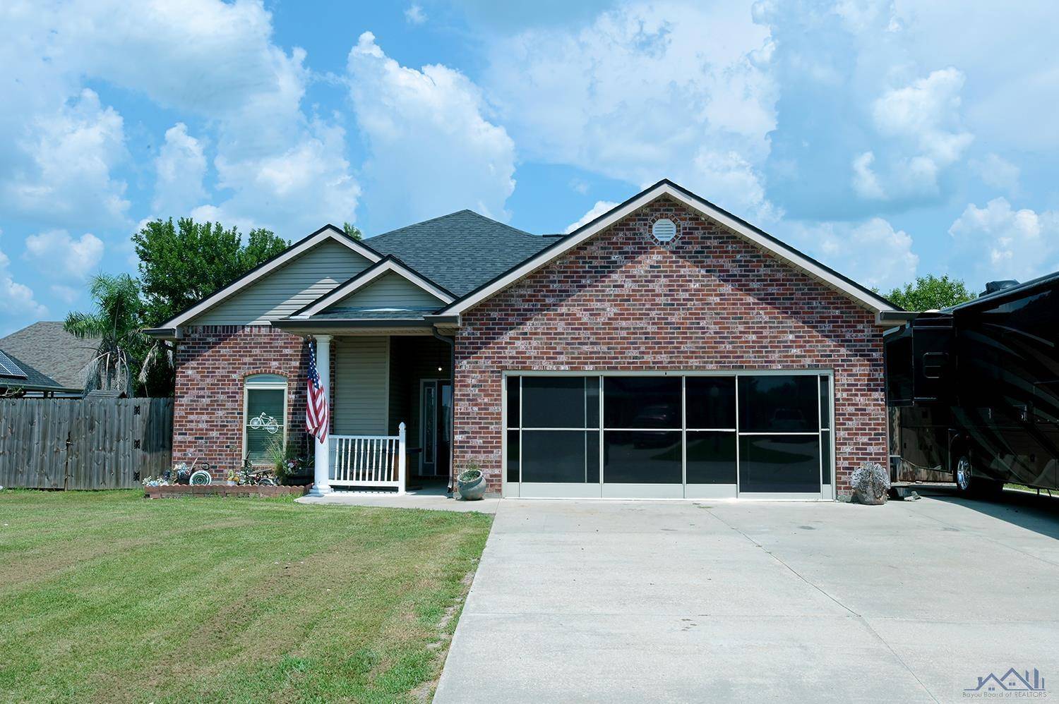 Gray, LA 70359,3318 Clover View Drive