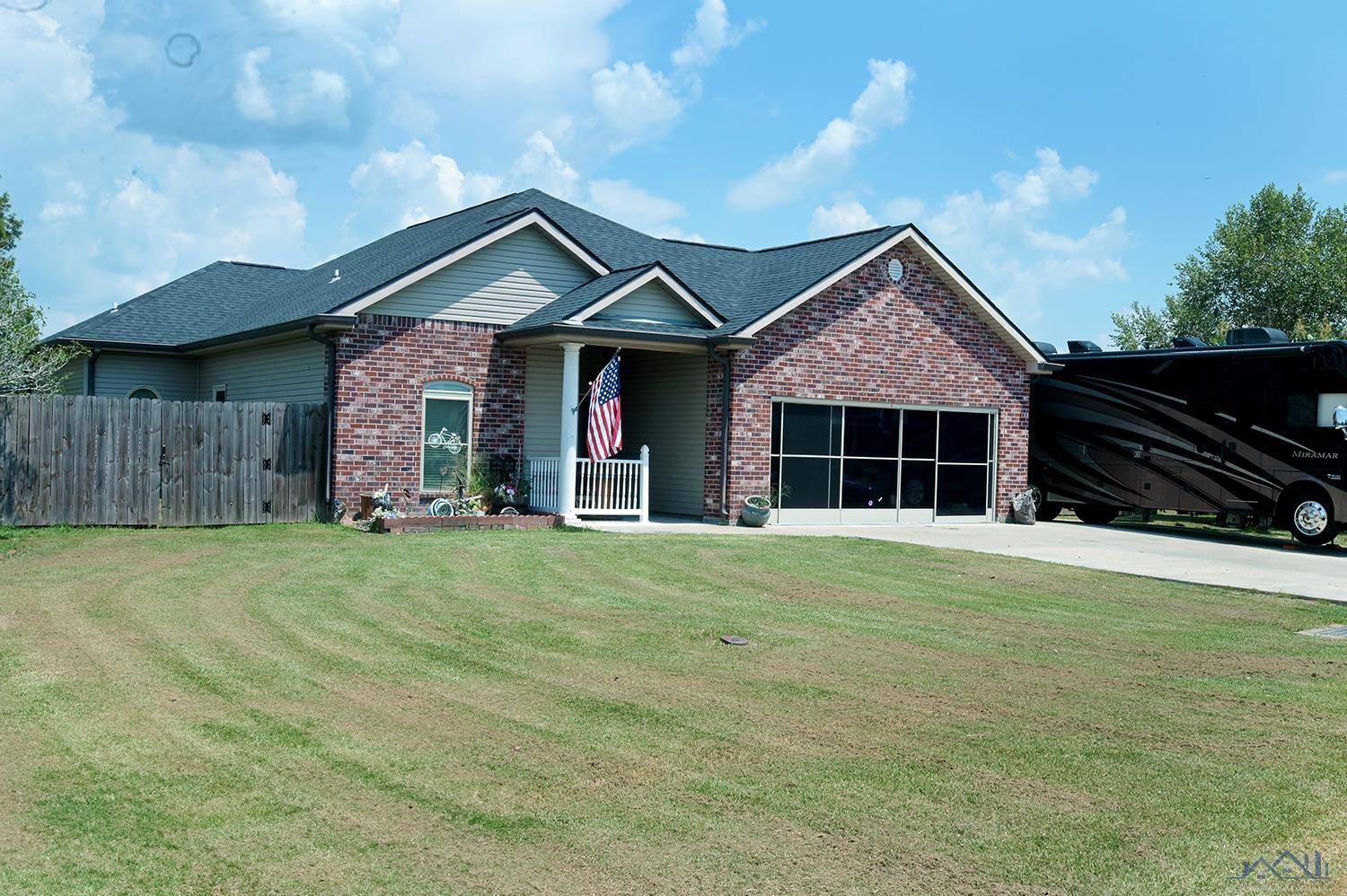 Gray, LA 70395,3318 Clover View Drive