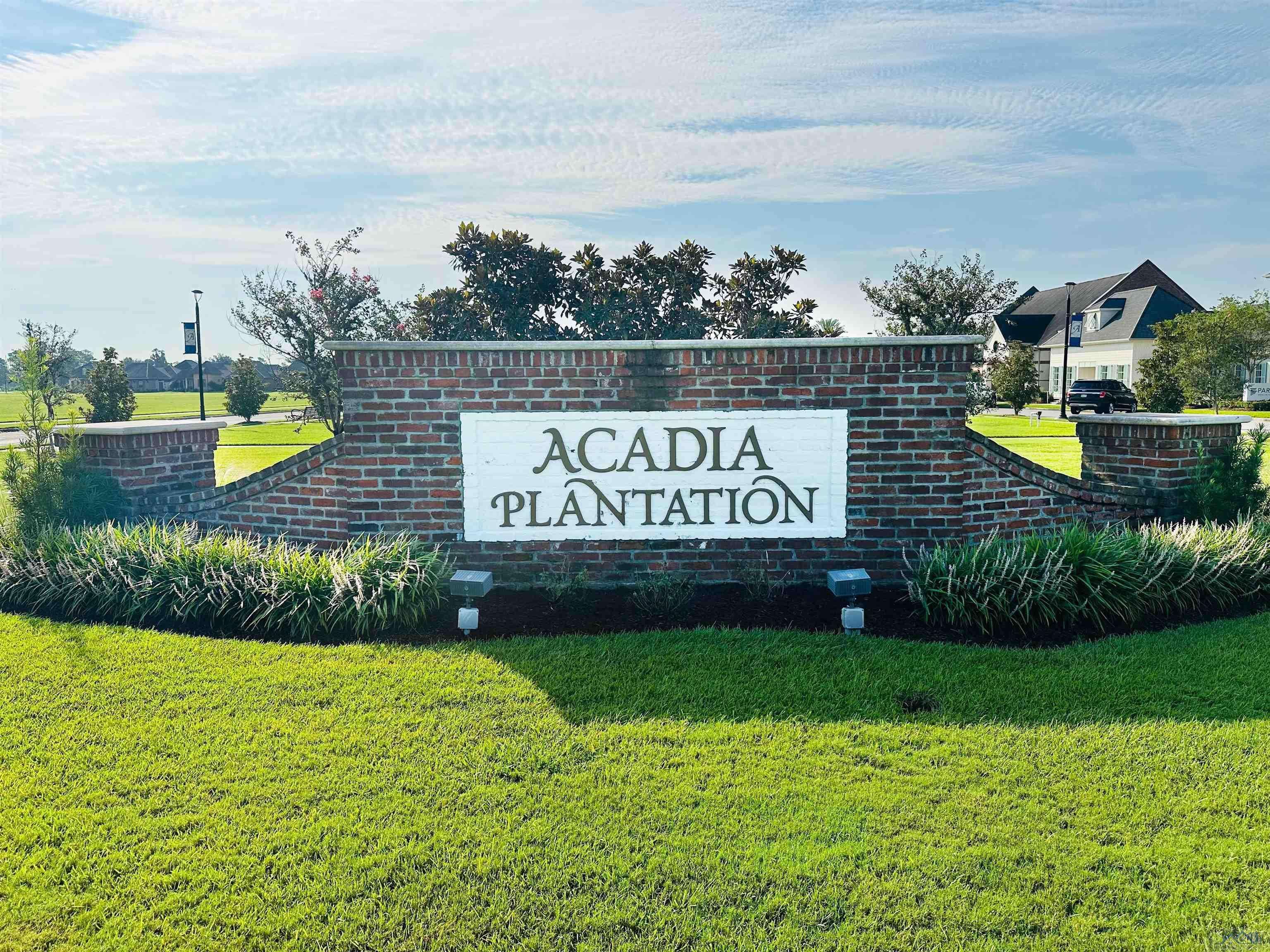 Thibodaux, LA 70301,239 Rue L'amitie