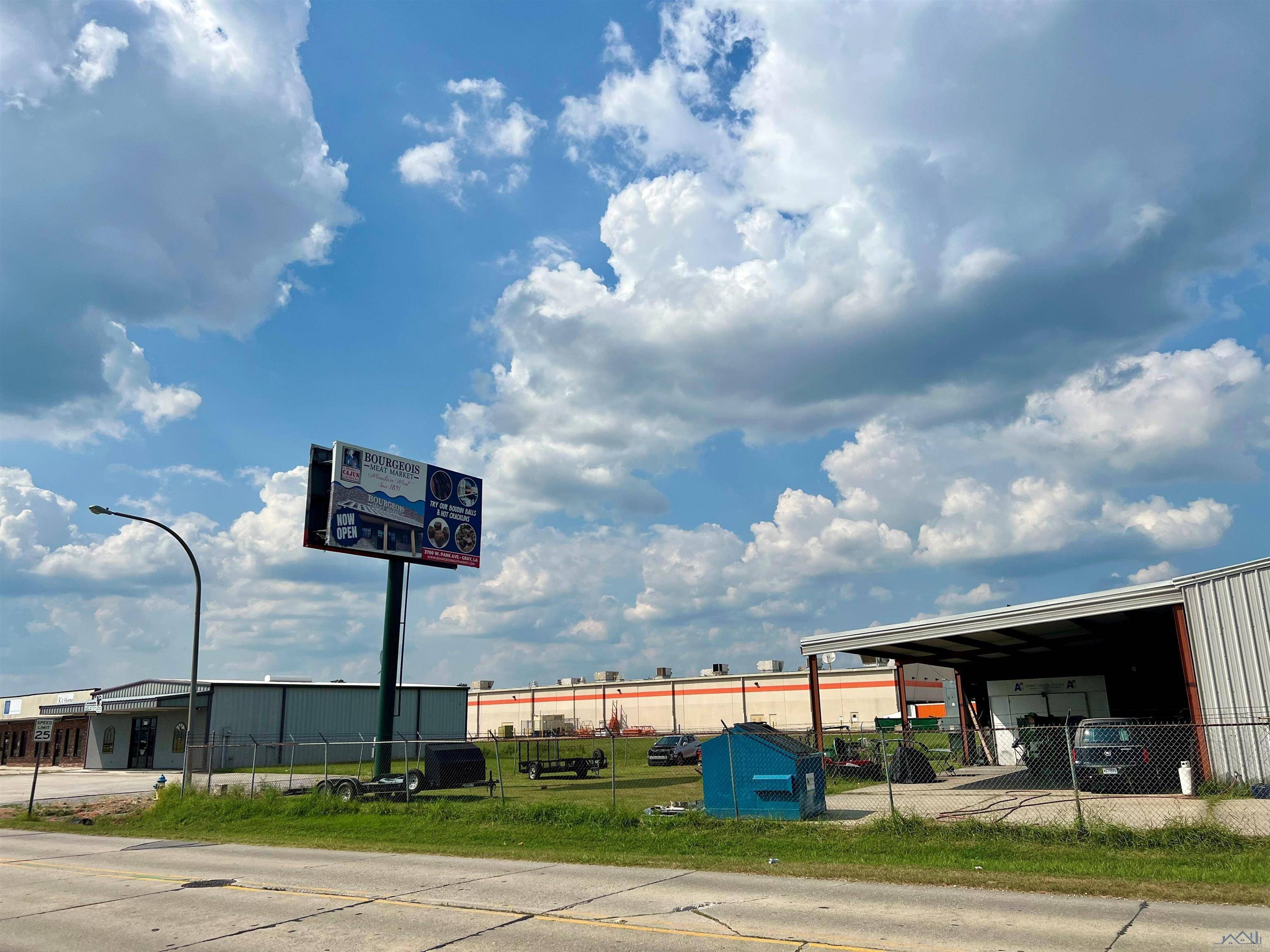 Houma, LA 70360,498 Enterprise Dr