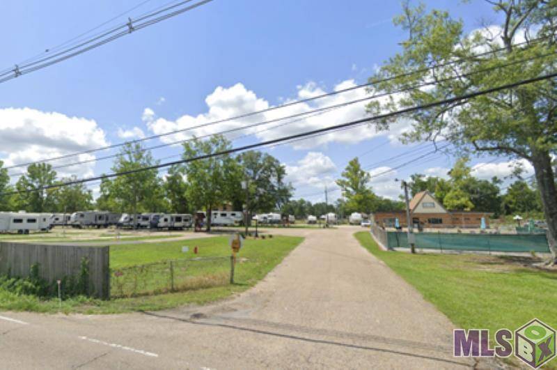 Hammond, LA 70403,14154 W Club Deluxe Rd