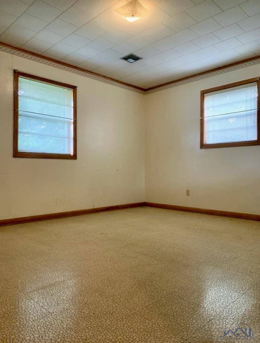 Franklin, LA 70538,303 Pecan Dr