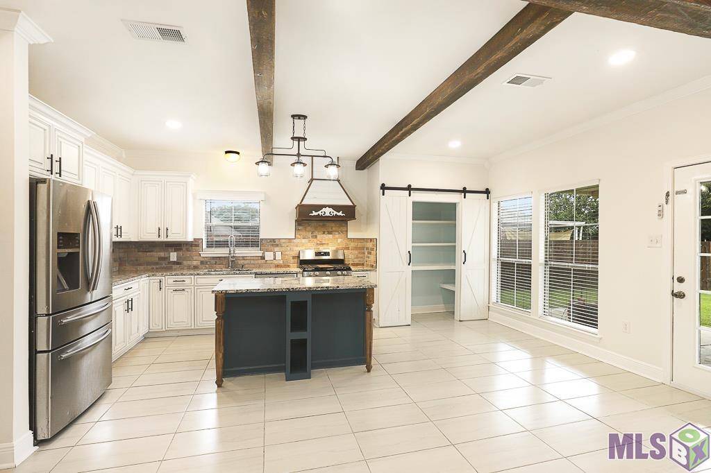 Gonzales, LA 70737,43058 Sycamore Bend Ave