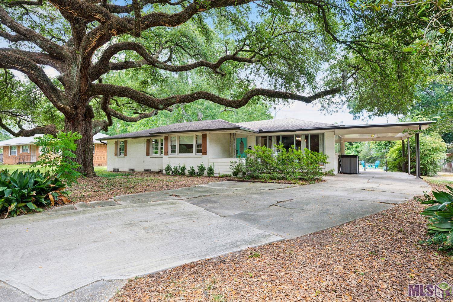 Baton Rouge, LA 70815,9653 Mollylea Dr