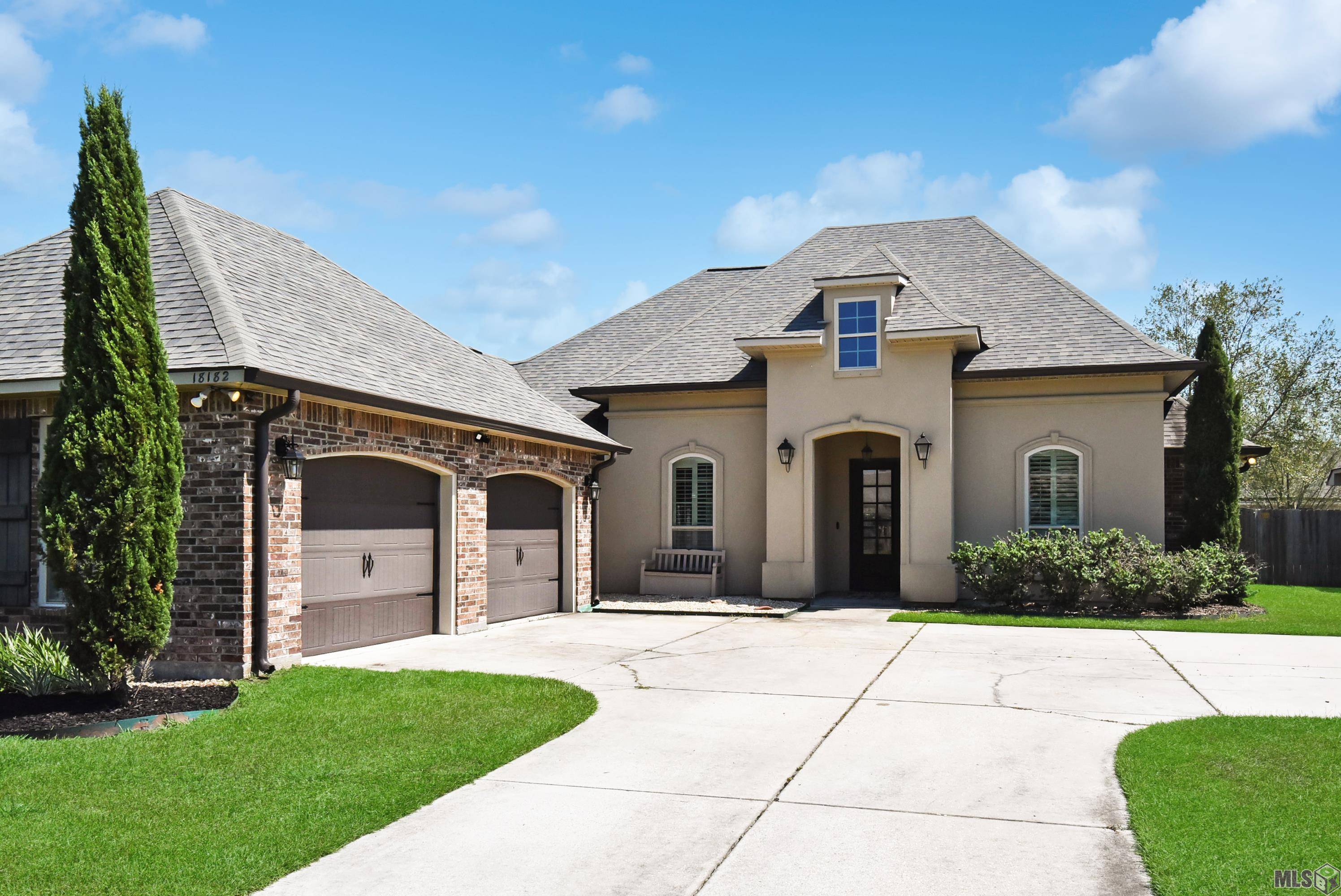 Prairieville, LA 70769,18182 Old Trail Dr